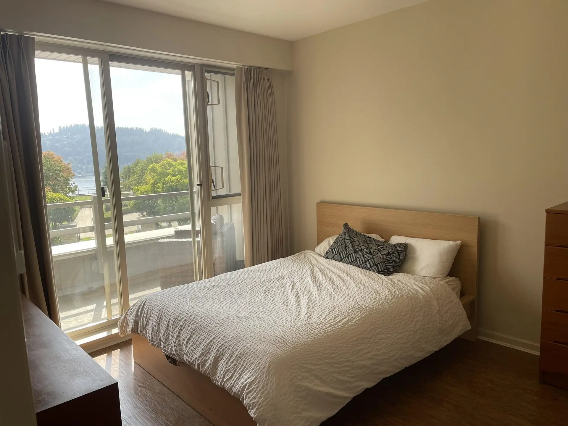 #207 580 Raven Woods Drive - Image 6