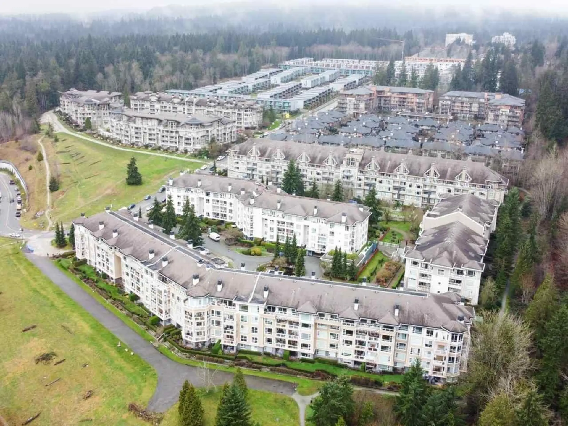 #207 580 Raven Woods Drive - Image 15