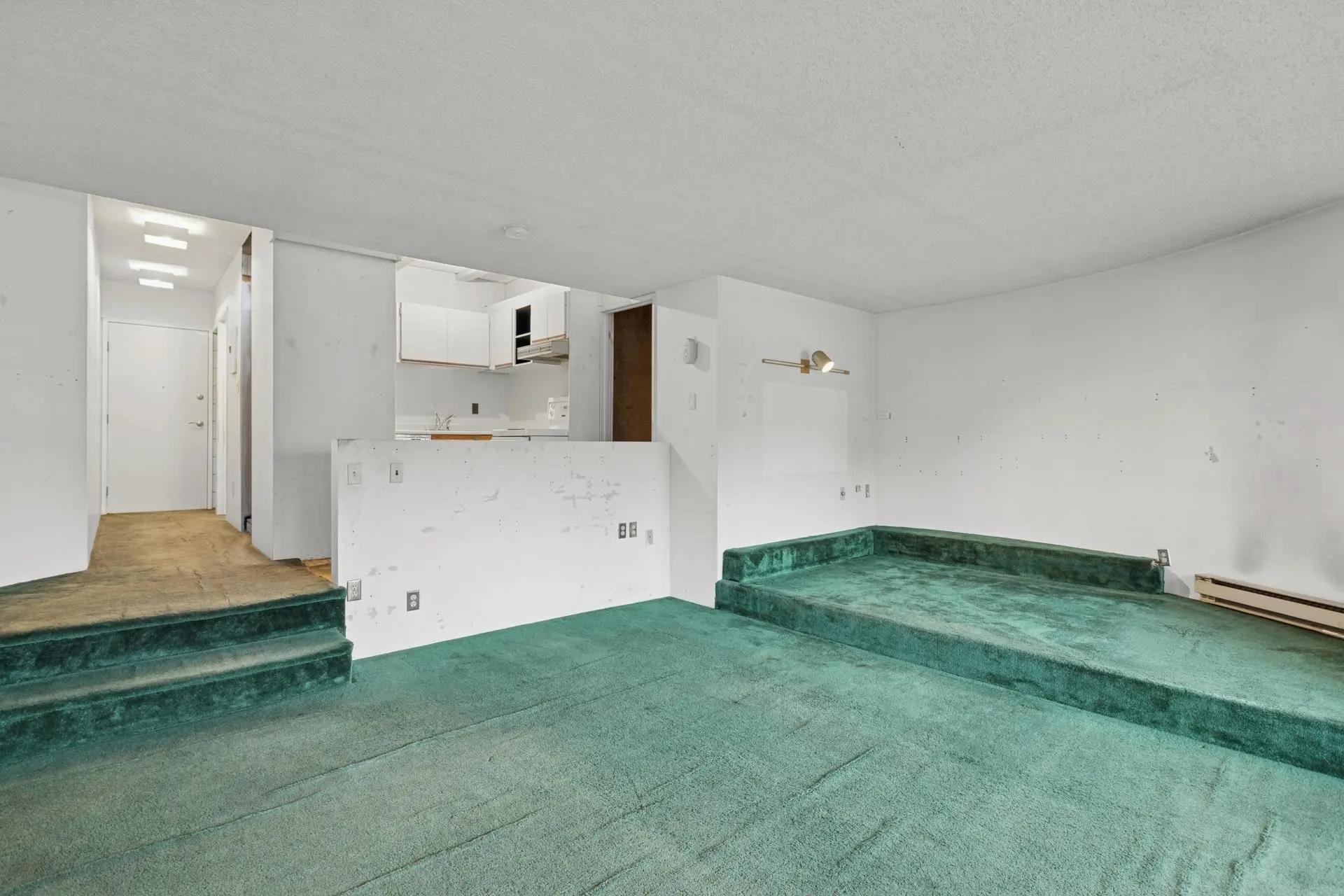 #205 341 Mahon Avenue - Image 13