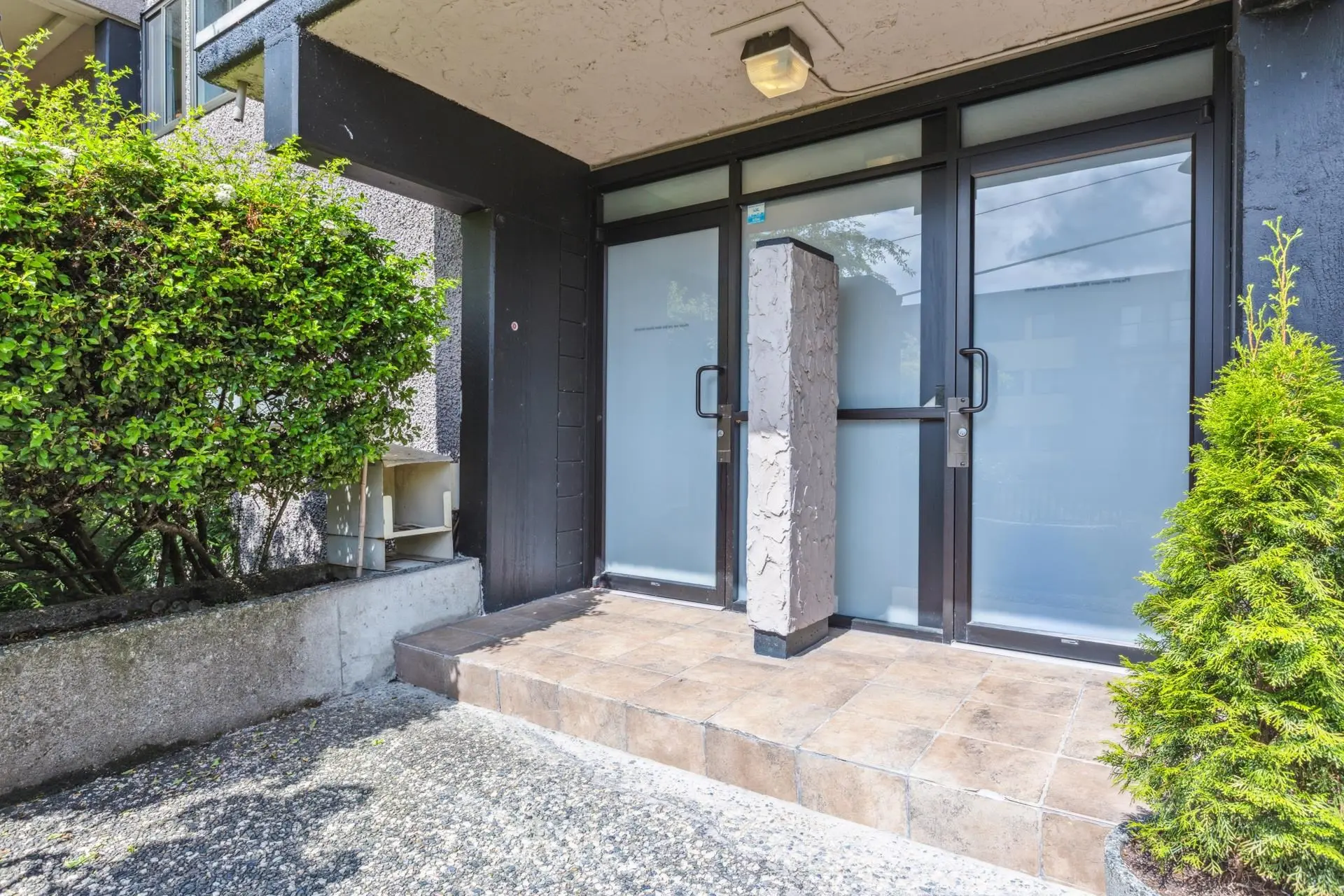 #205 341 Mahon Avenue - Image 16