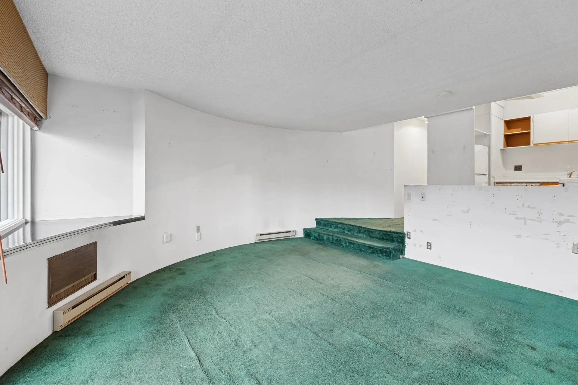 #205 341 Mahon Avenue - Image 3