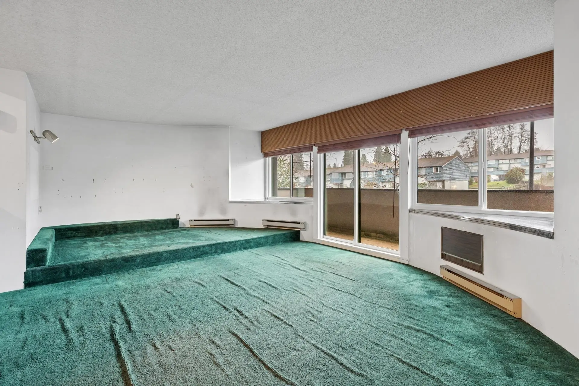 #205 341 Mahon Avenue - Image 11