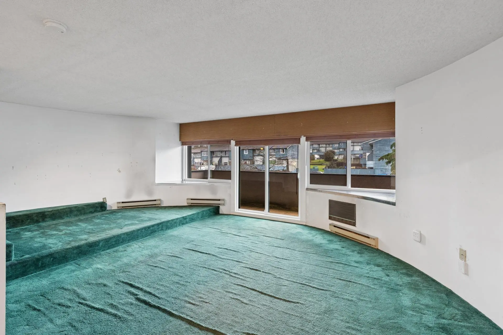 #205 341 Mahon Avenue - Image 8