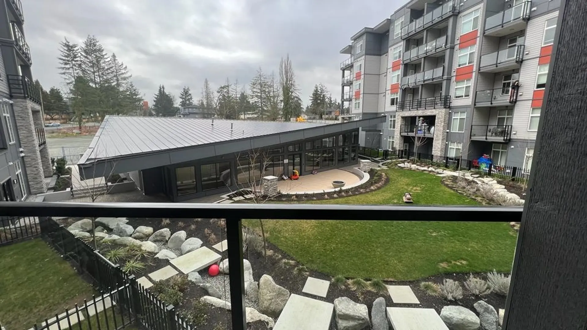 #203 11077 Ravine Road - Image 12
