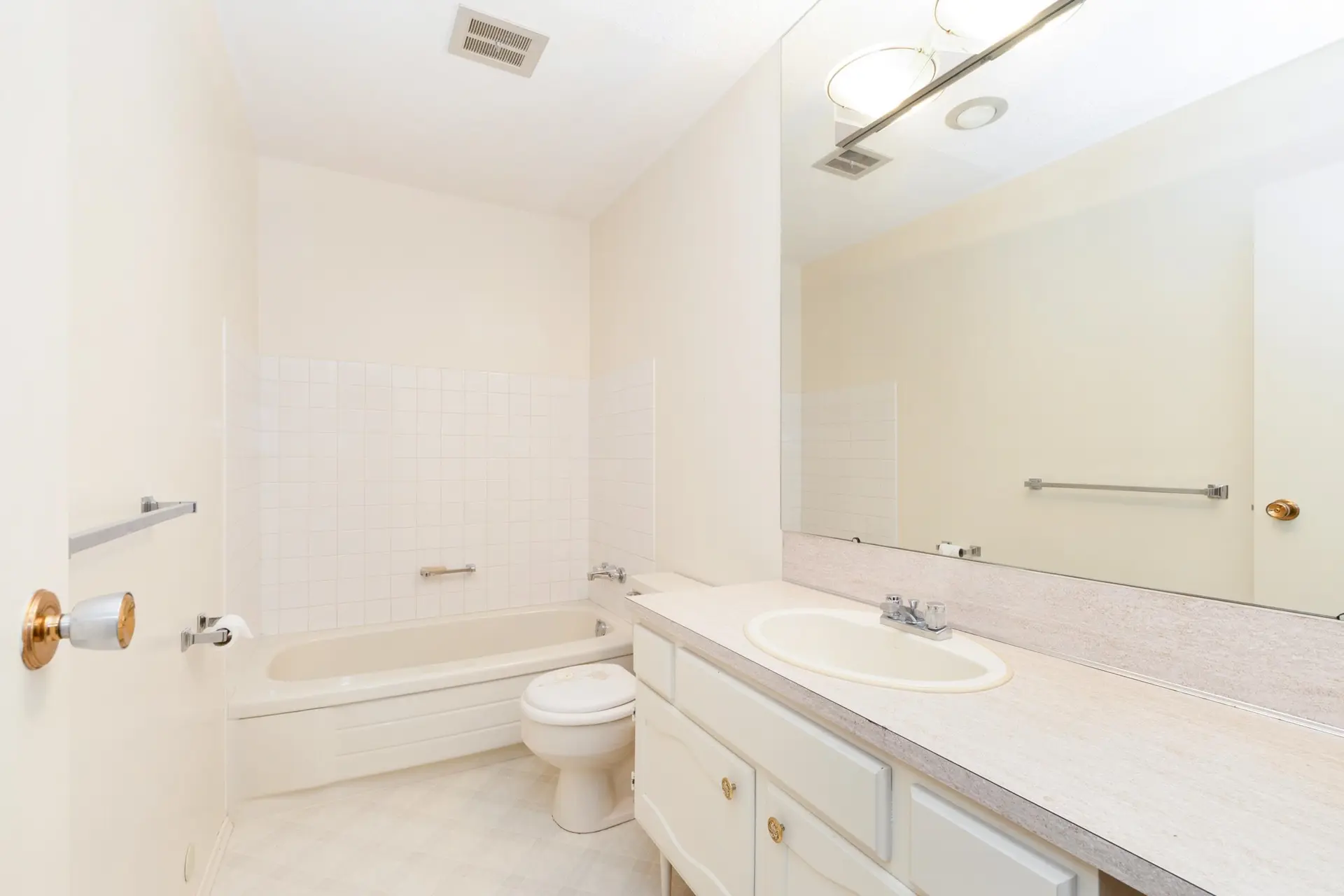 #5 7327 Montecito Drive - Image 16