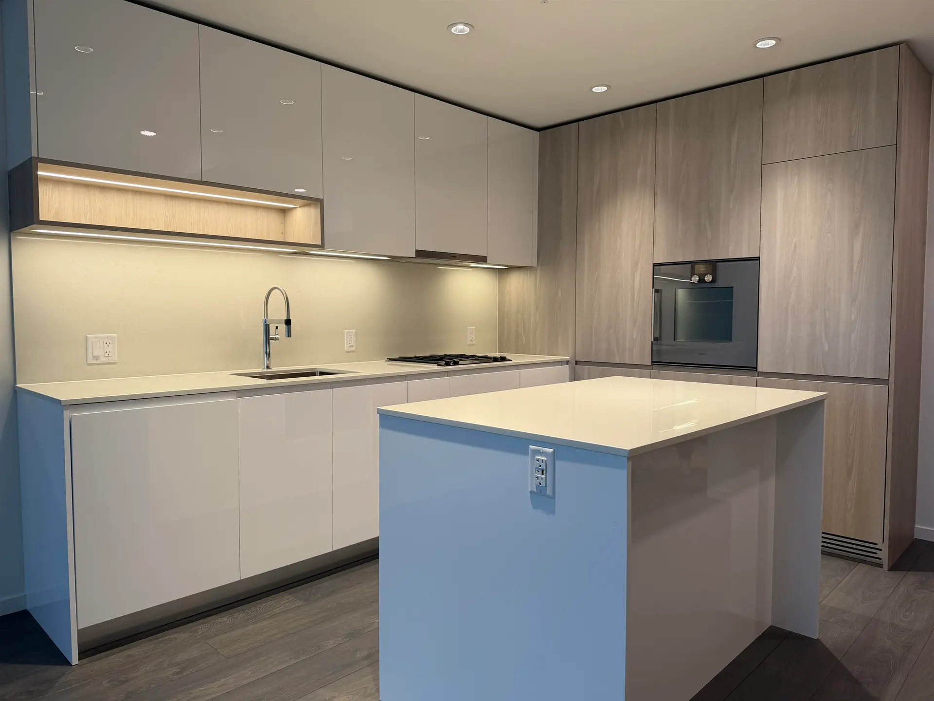 Property at #808 6200 MINORU BOULEVARD, Richmond, BC