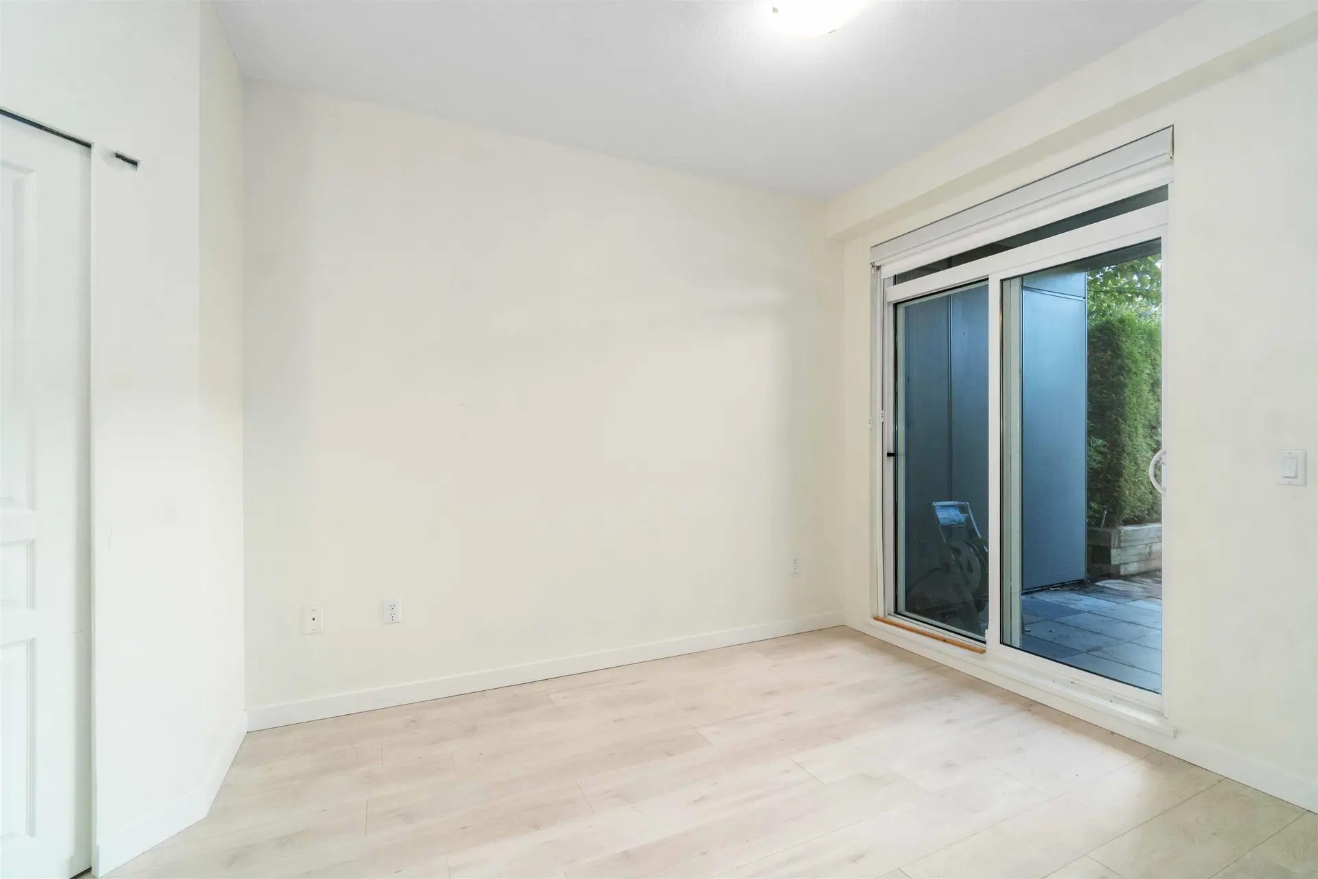 #106 9388 Tomicki Avenue - Image 6