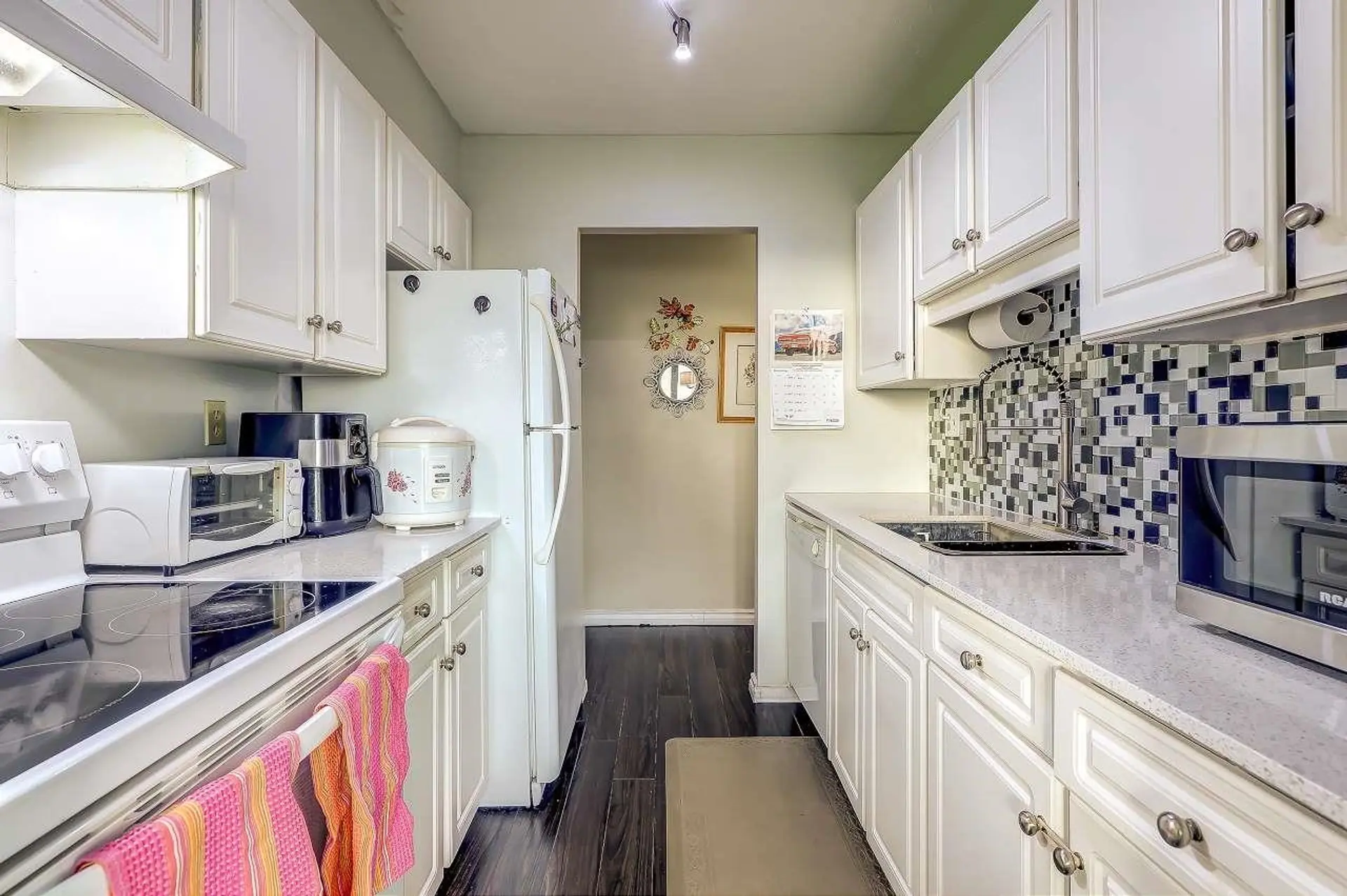 Property at #906 620 SEVENTH AVENUE, New Westminster, BC