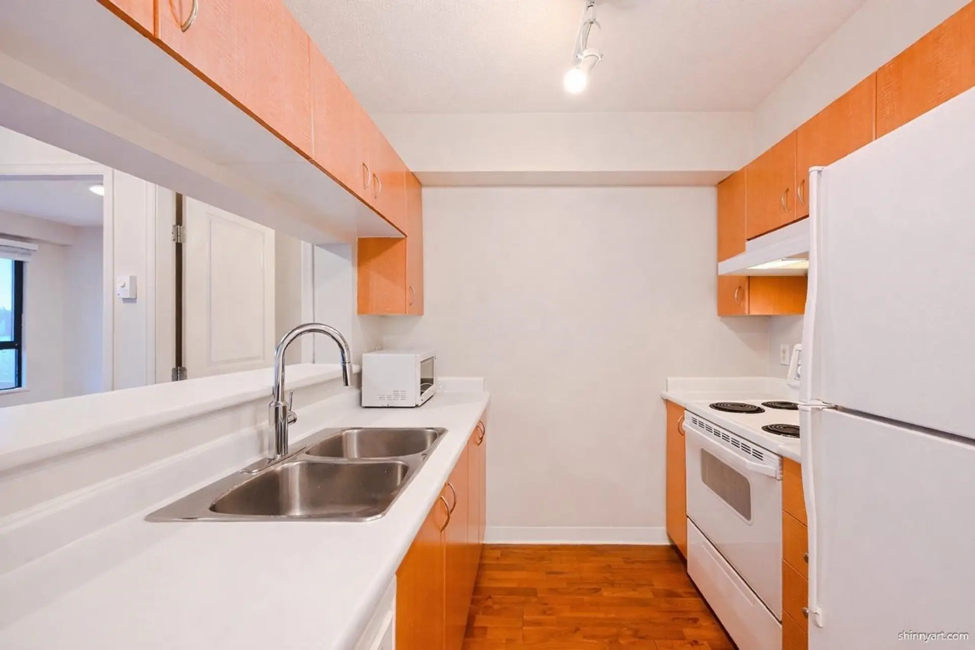 #1902 5288 Melbourne Street - Image 4