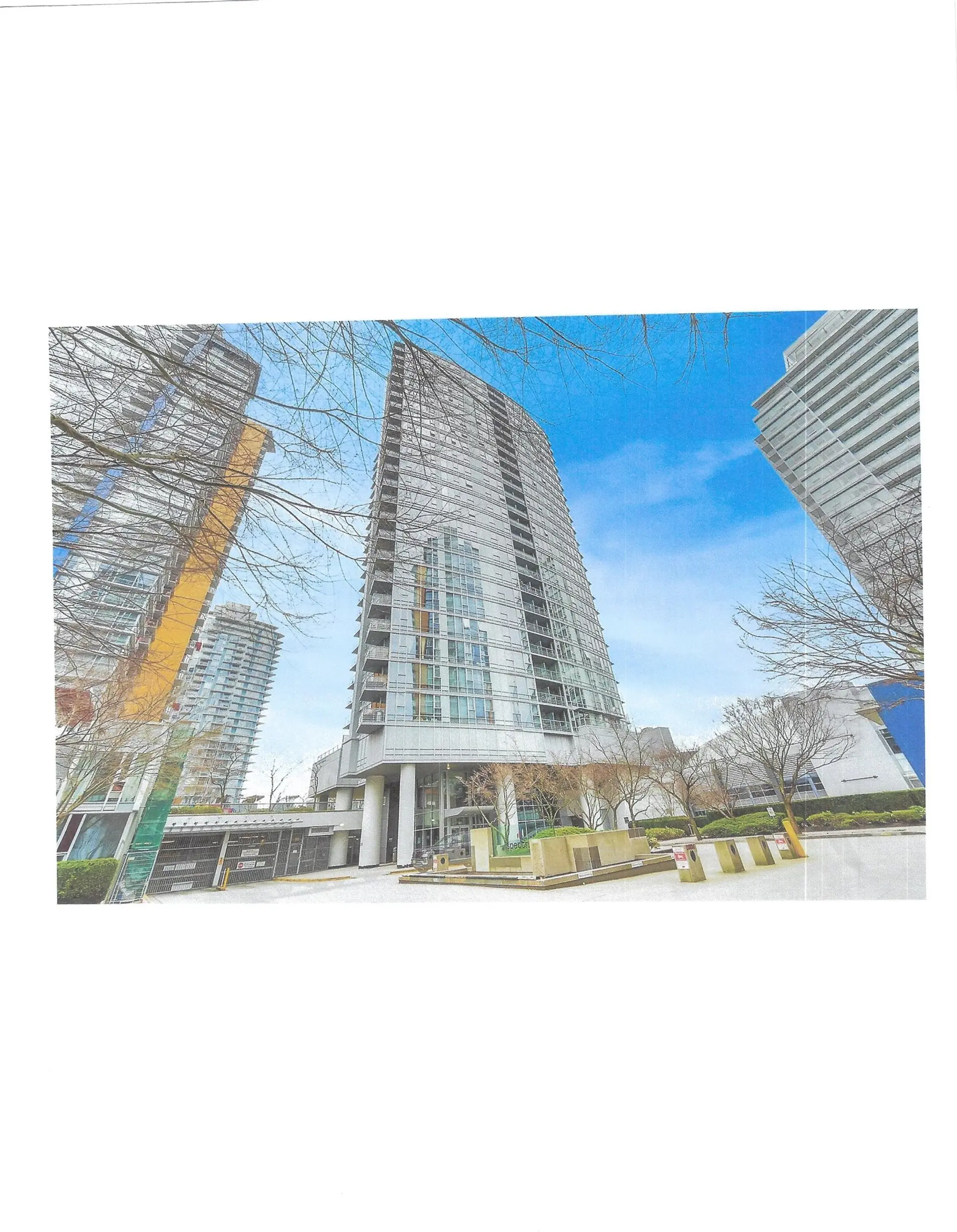 #2505 131 Regiment Square - Image 1