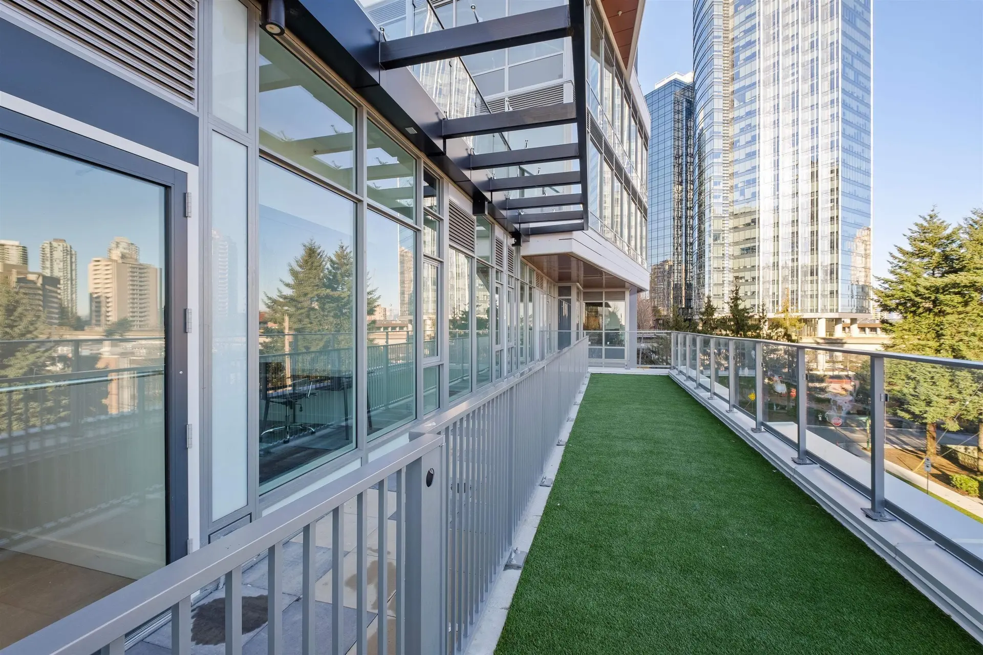 Property at #3205 6511 SUSSEX AVENUE, Burnaby, BC