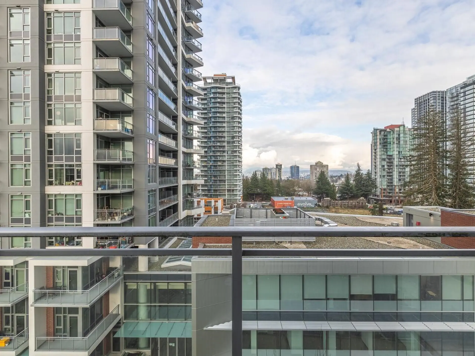 #802 13325 102a Avenue - Image 1
