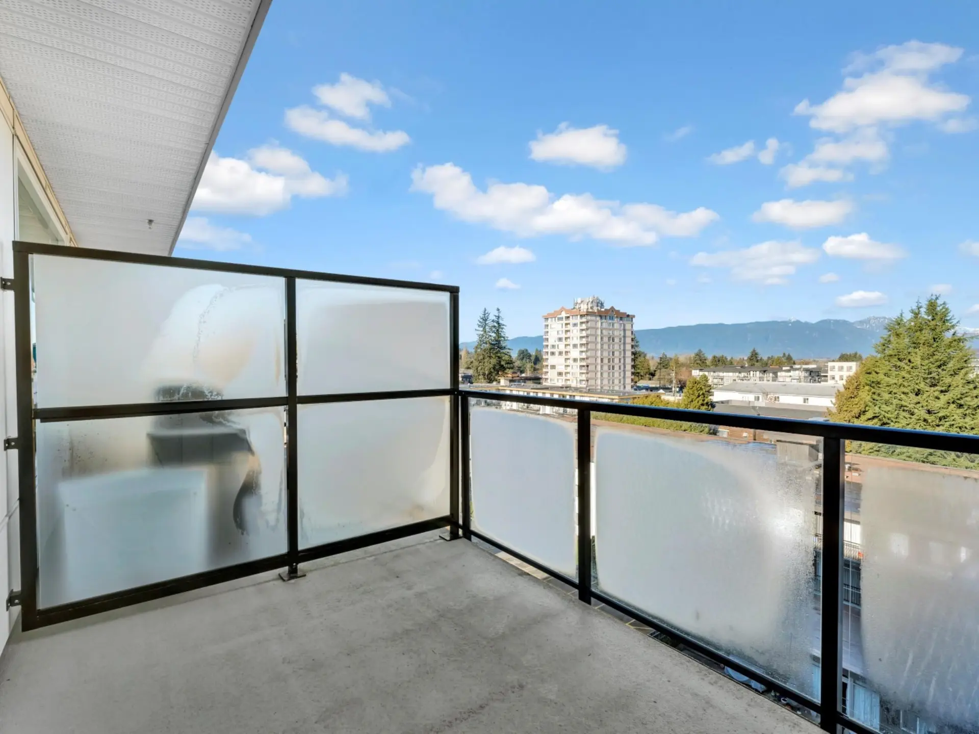 #610 11907 223 Street - Image 17