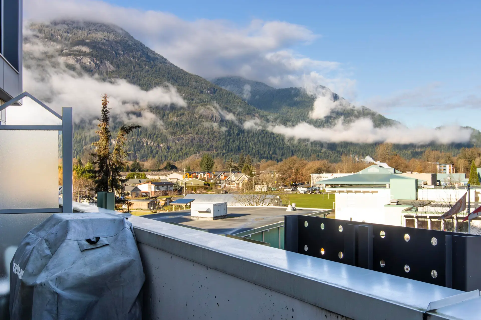 Property at #428 38362 BUCKLEY AVENUE, Squamish, BC