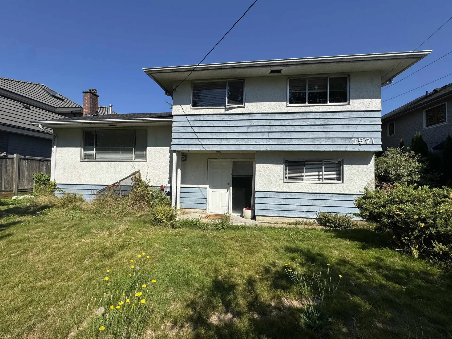 3571 Rosamond Avenue - Image 2