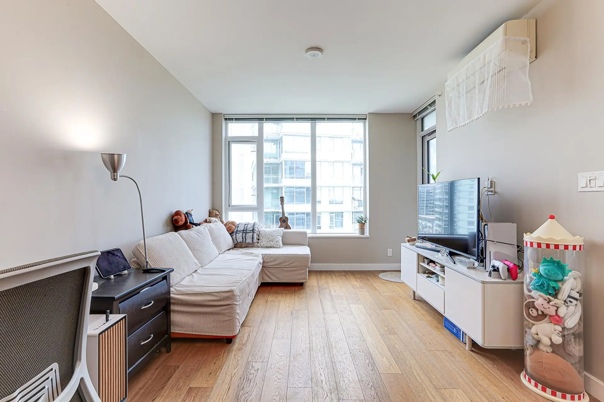 Property at #1001 6951 ELMBRIDGE WAY, Richmond, BC