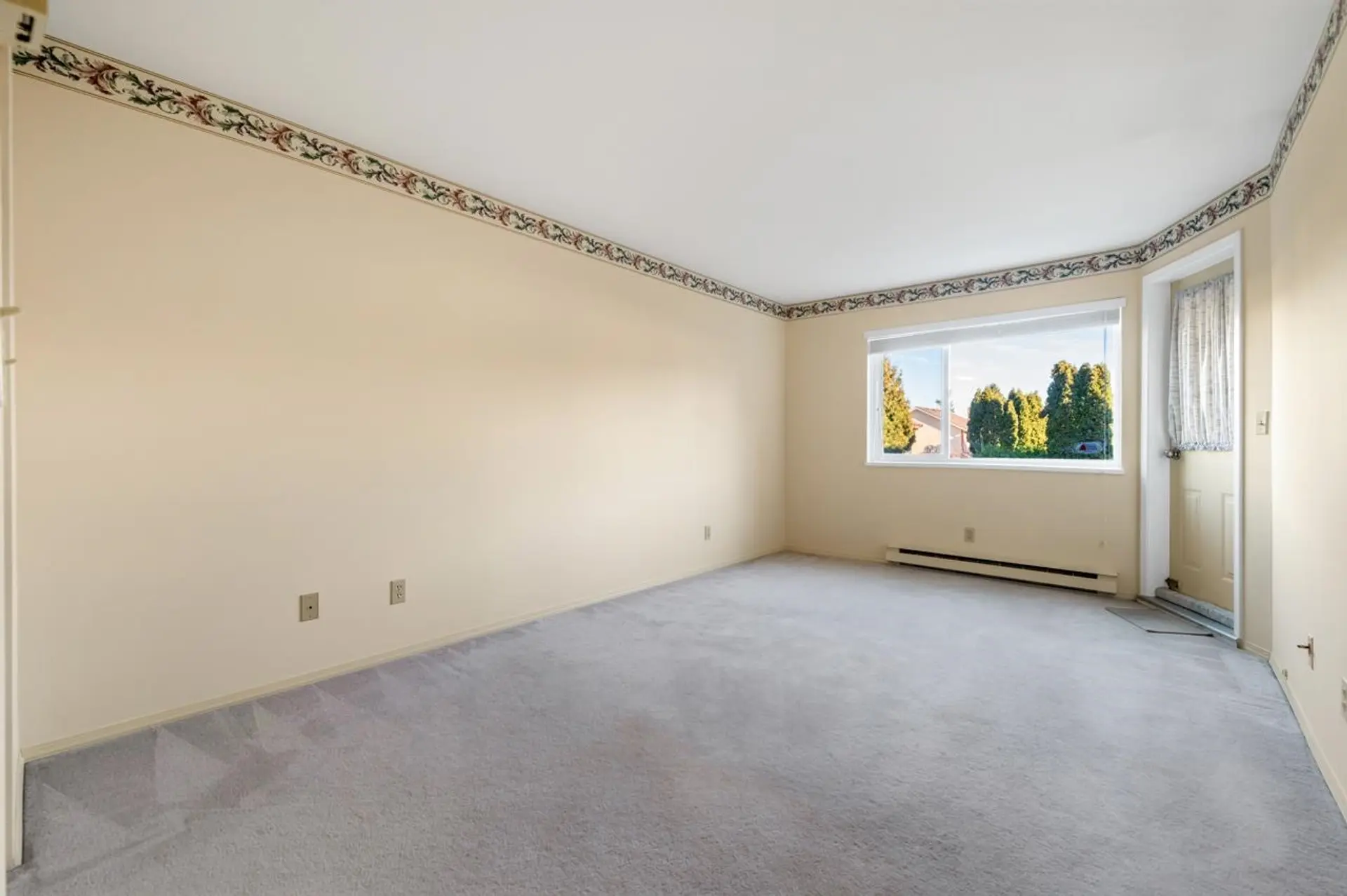 #101 11240 Mellis Drive - Image 9