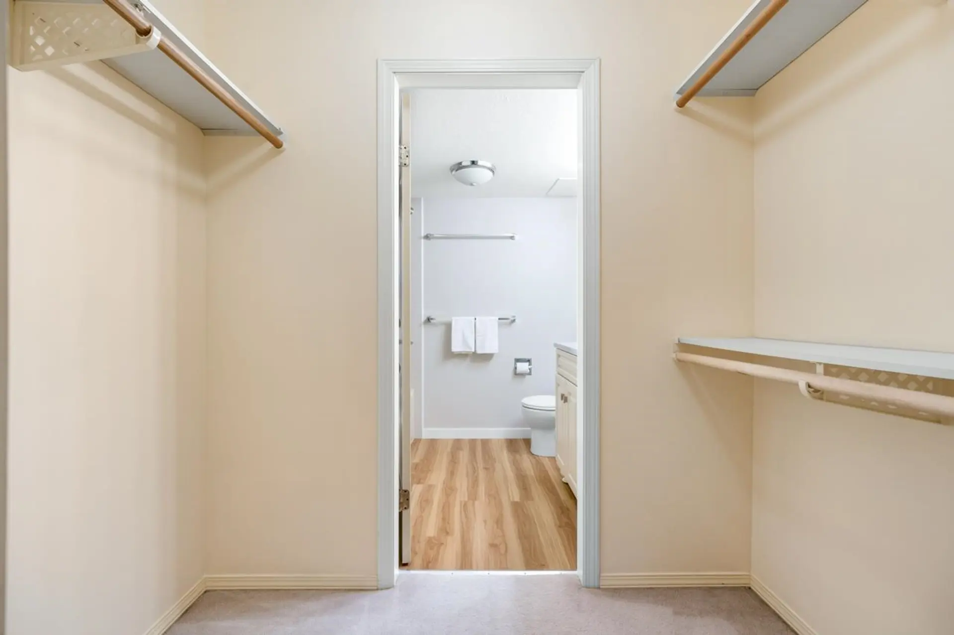 #101 11240 Mellis Drive - Image 10