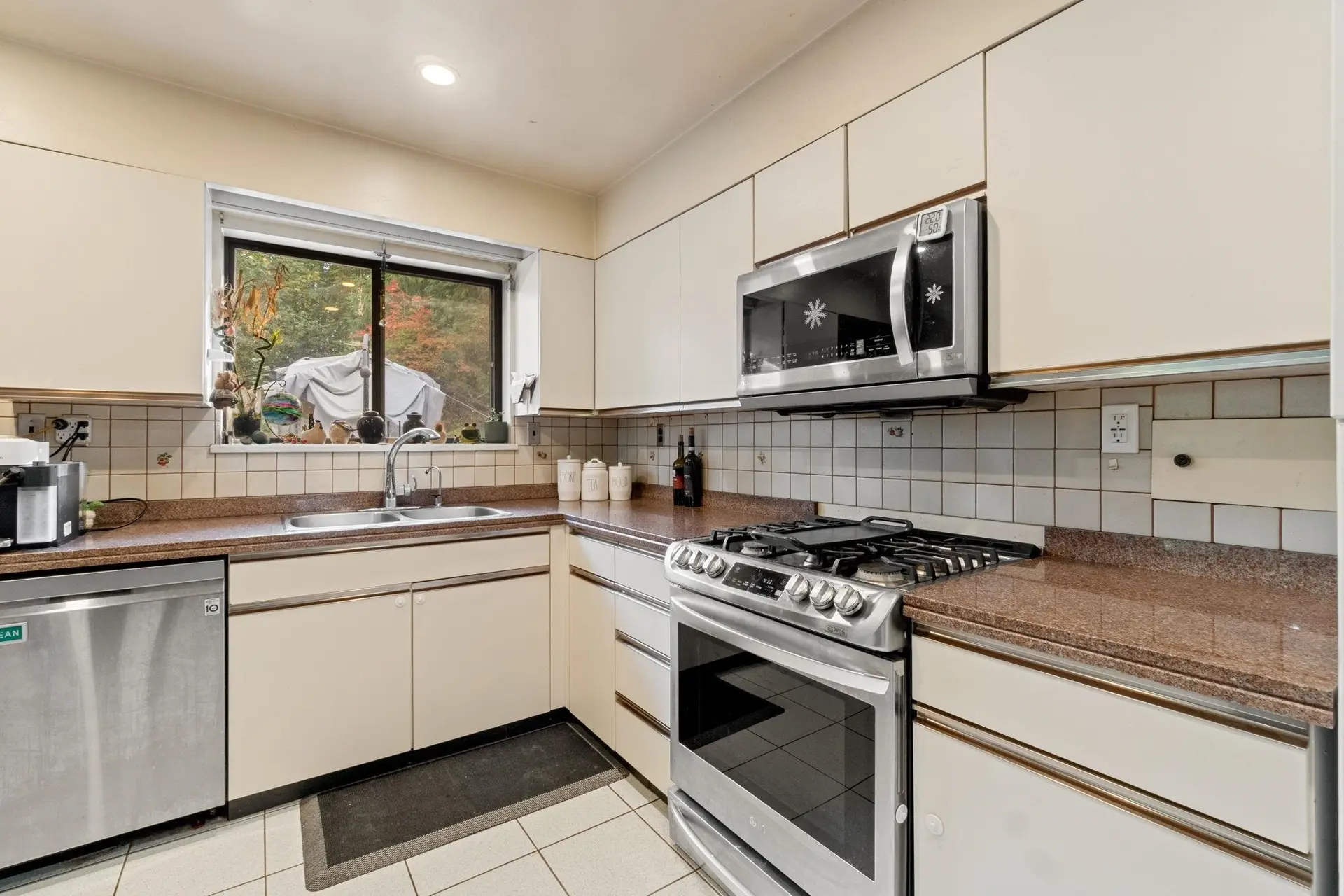 Property at 3278 COY AVENUE, Coquitlam, BC