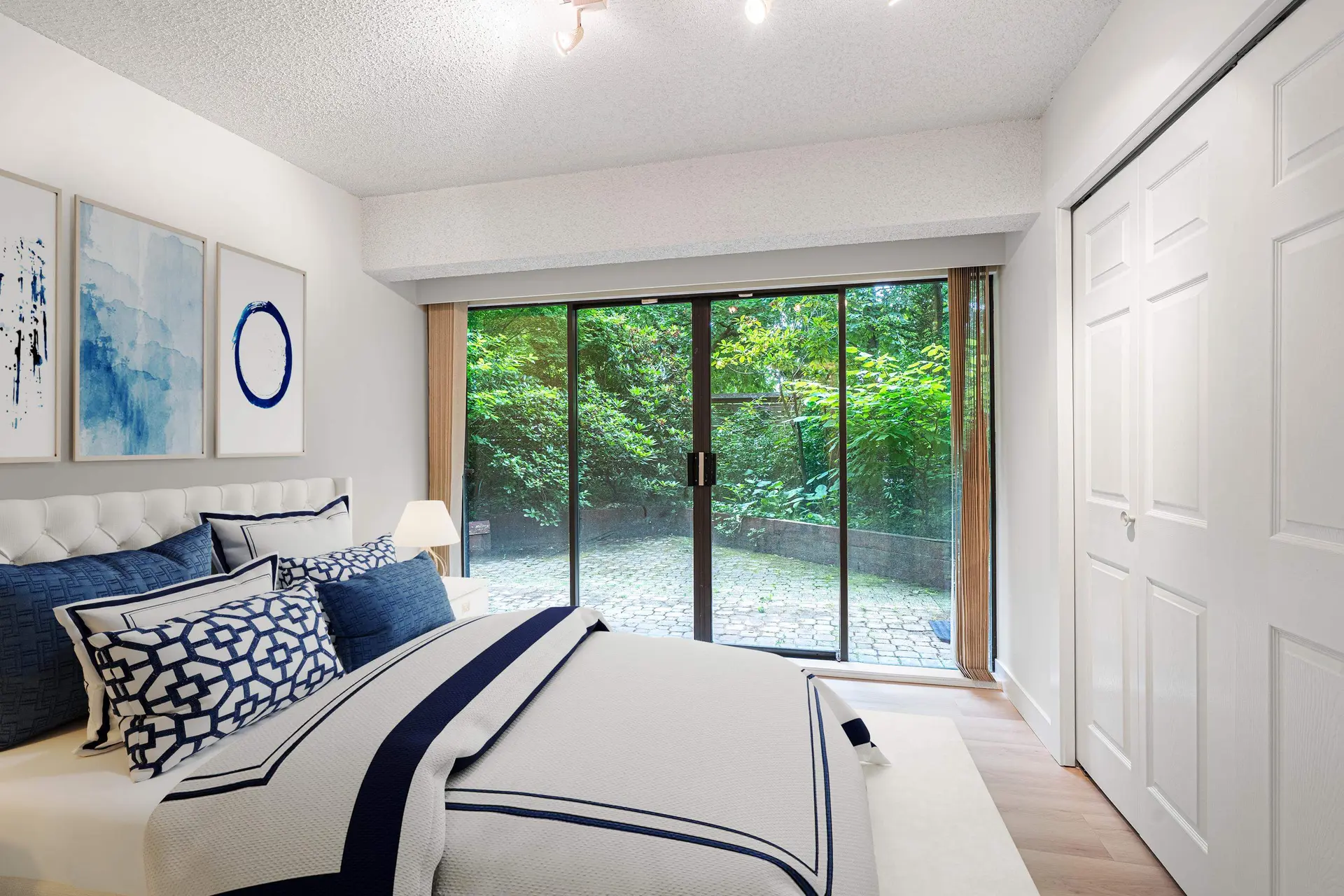 Property at #102 747 17TH STREET, West Vancouver, BC