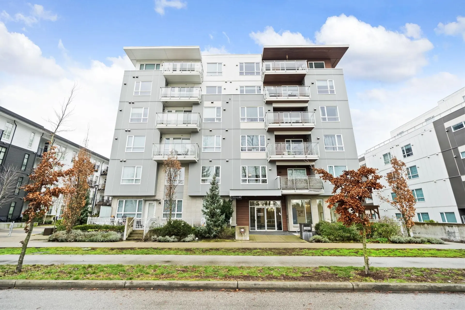 Property at #623 13963 105 BOULEVARD, Surrey, BC