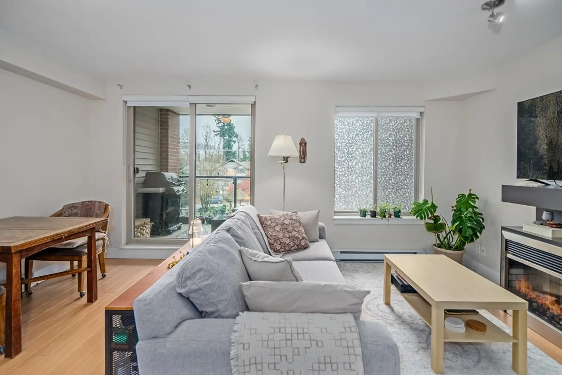 #301 2233 McKenzie Road - Image 2