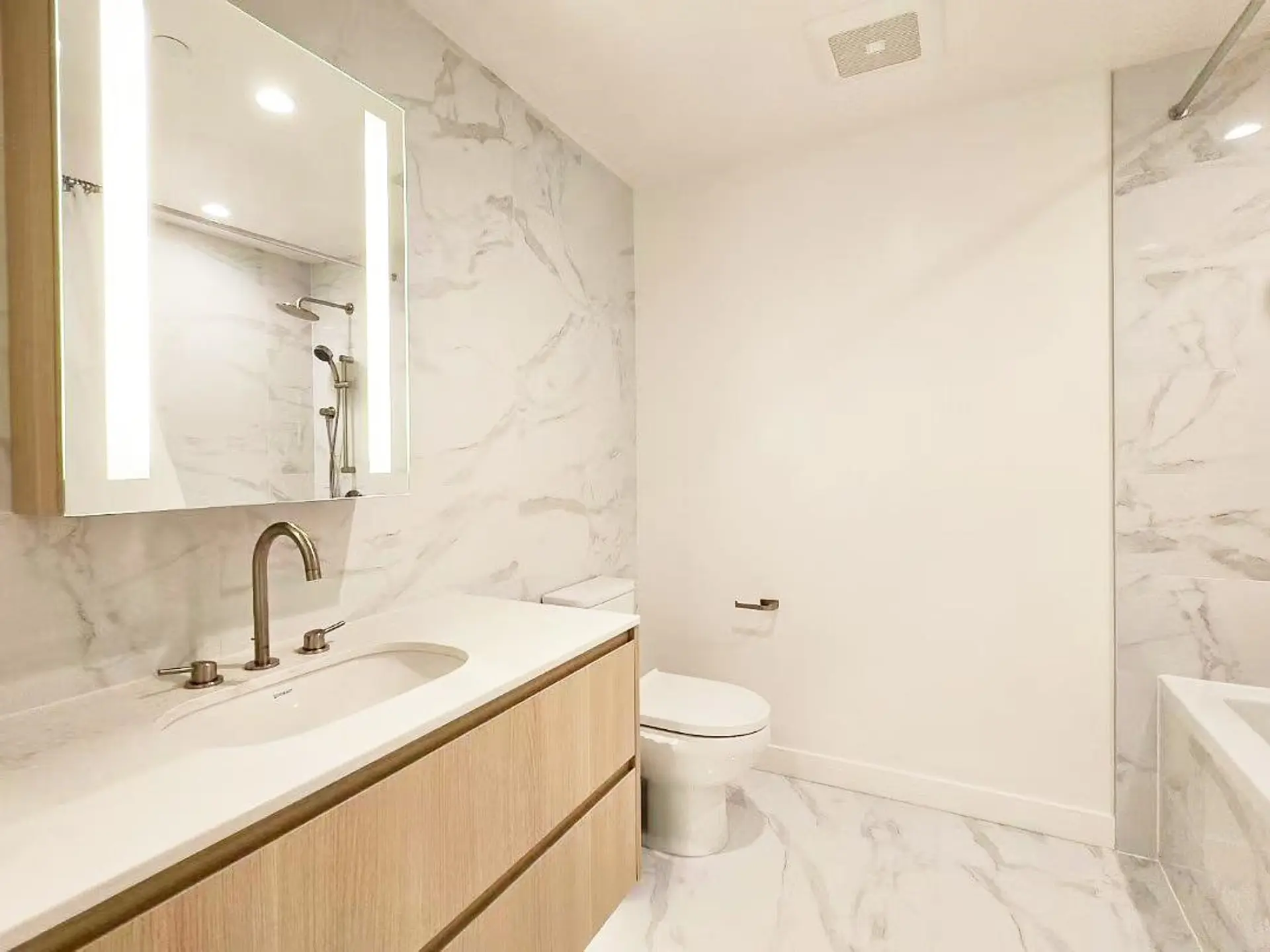 #408 6833 Pearson Way - Image 11