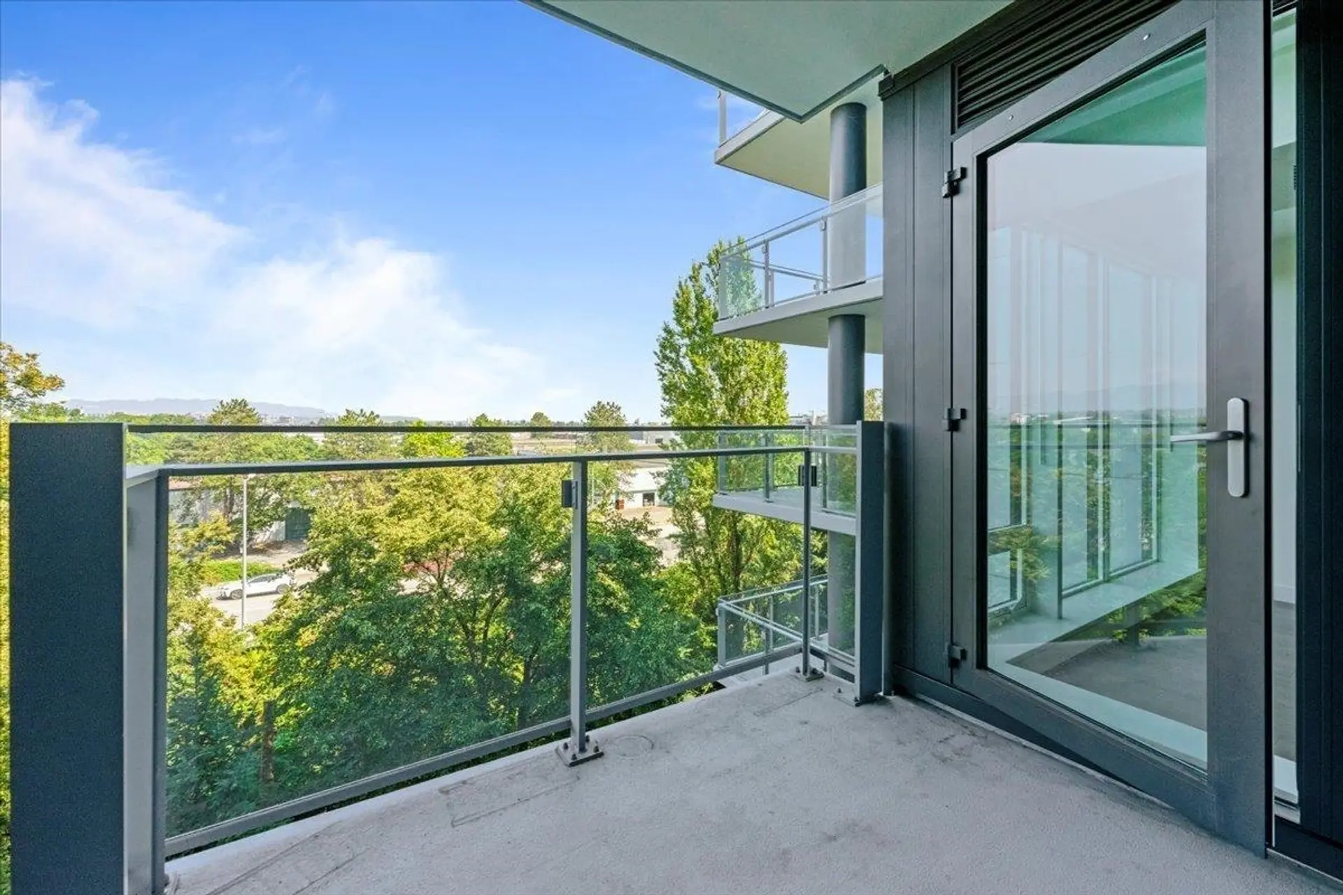 #408 6833 Pearson Way - Image 8