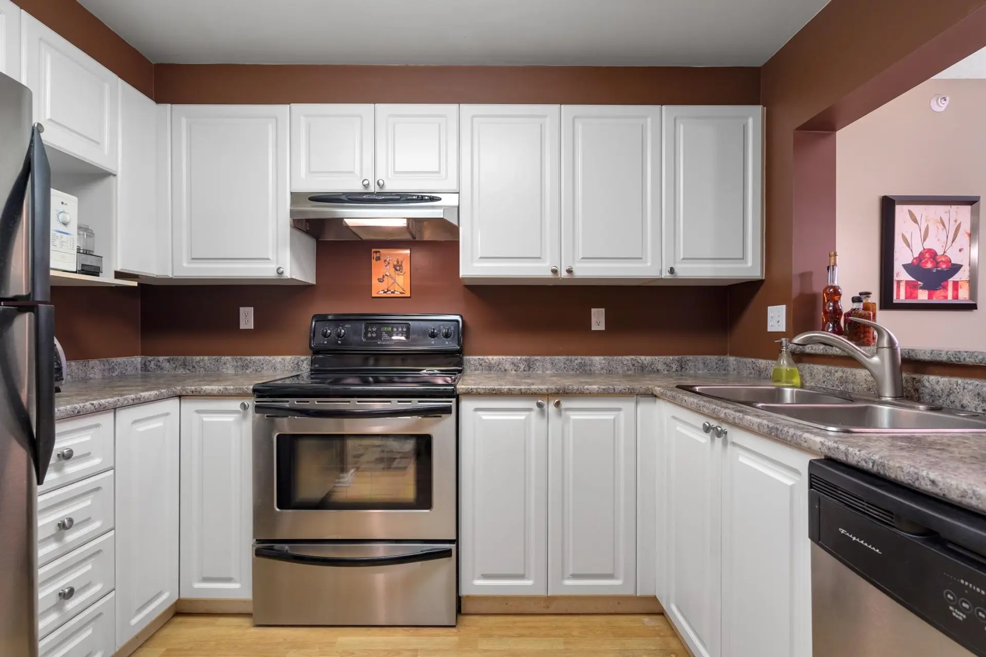 Property at #1502 3070 GUILDFORD WAY, Coquitlam, BC