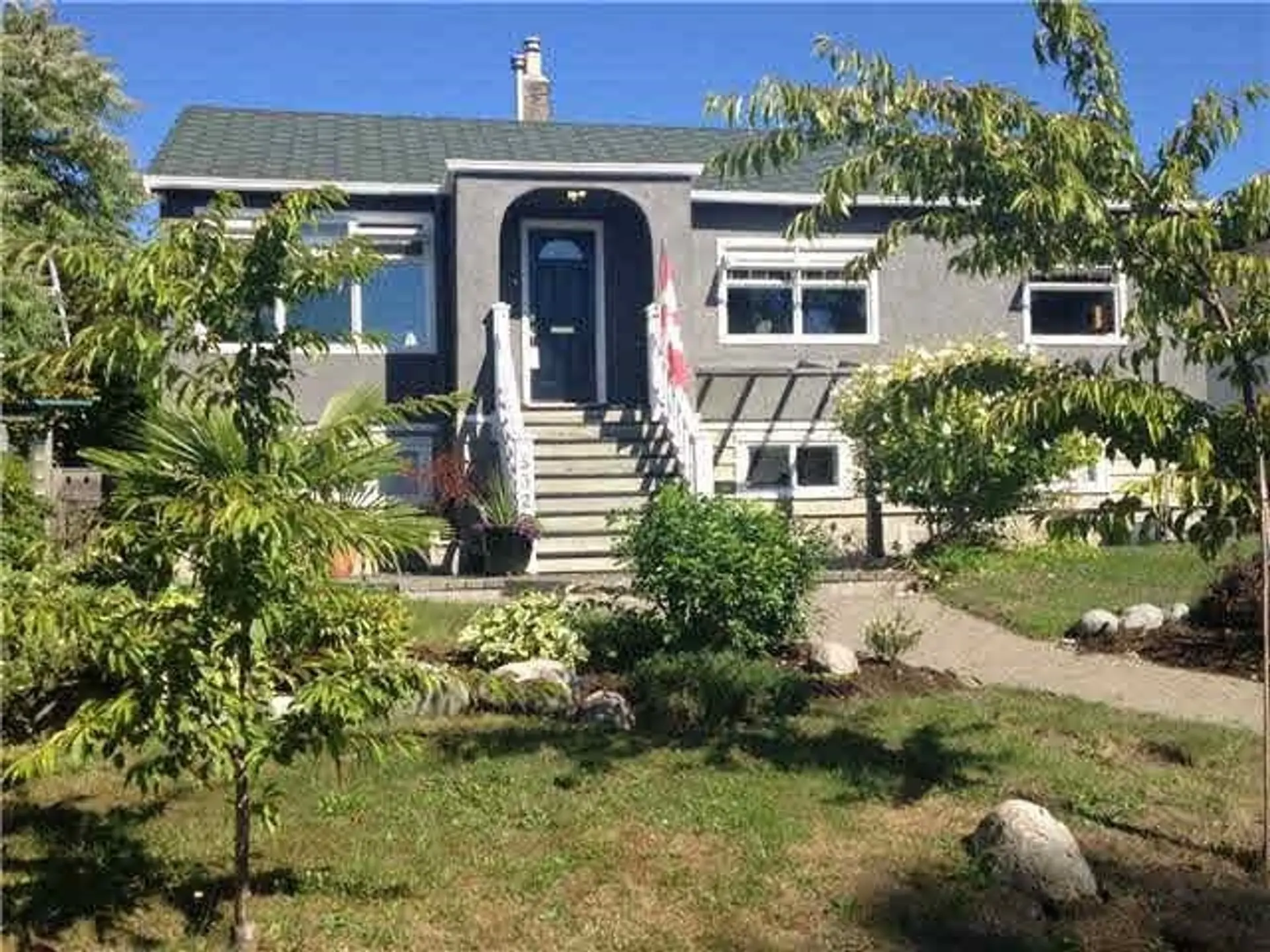 532 E 5th Street - Image 1