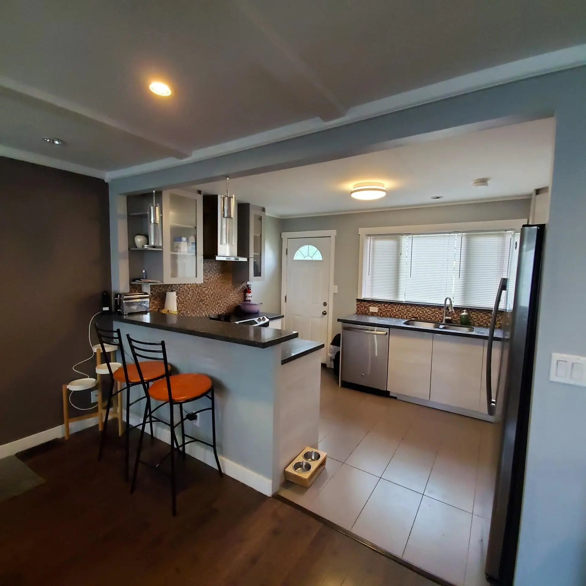 532 E 5th Street - Image 4