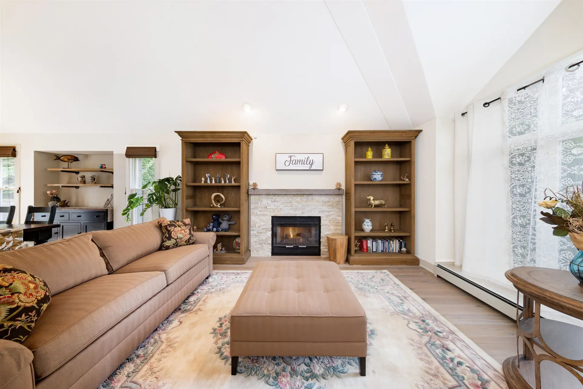12576 18 Avenue - Image 6