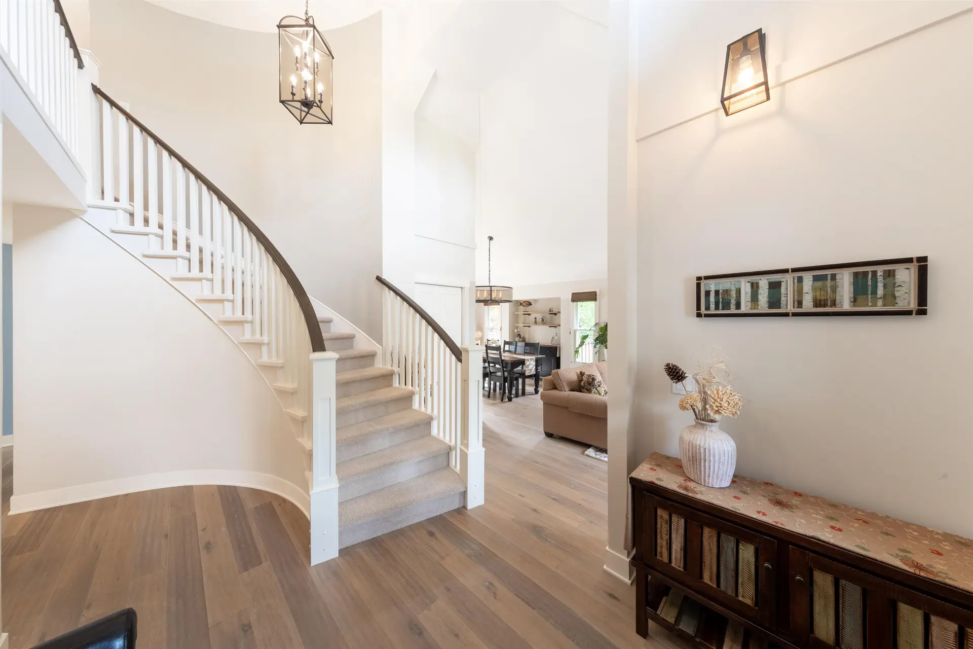 12576 18 Avenue - Image 3