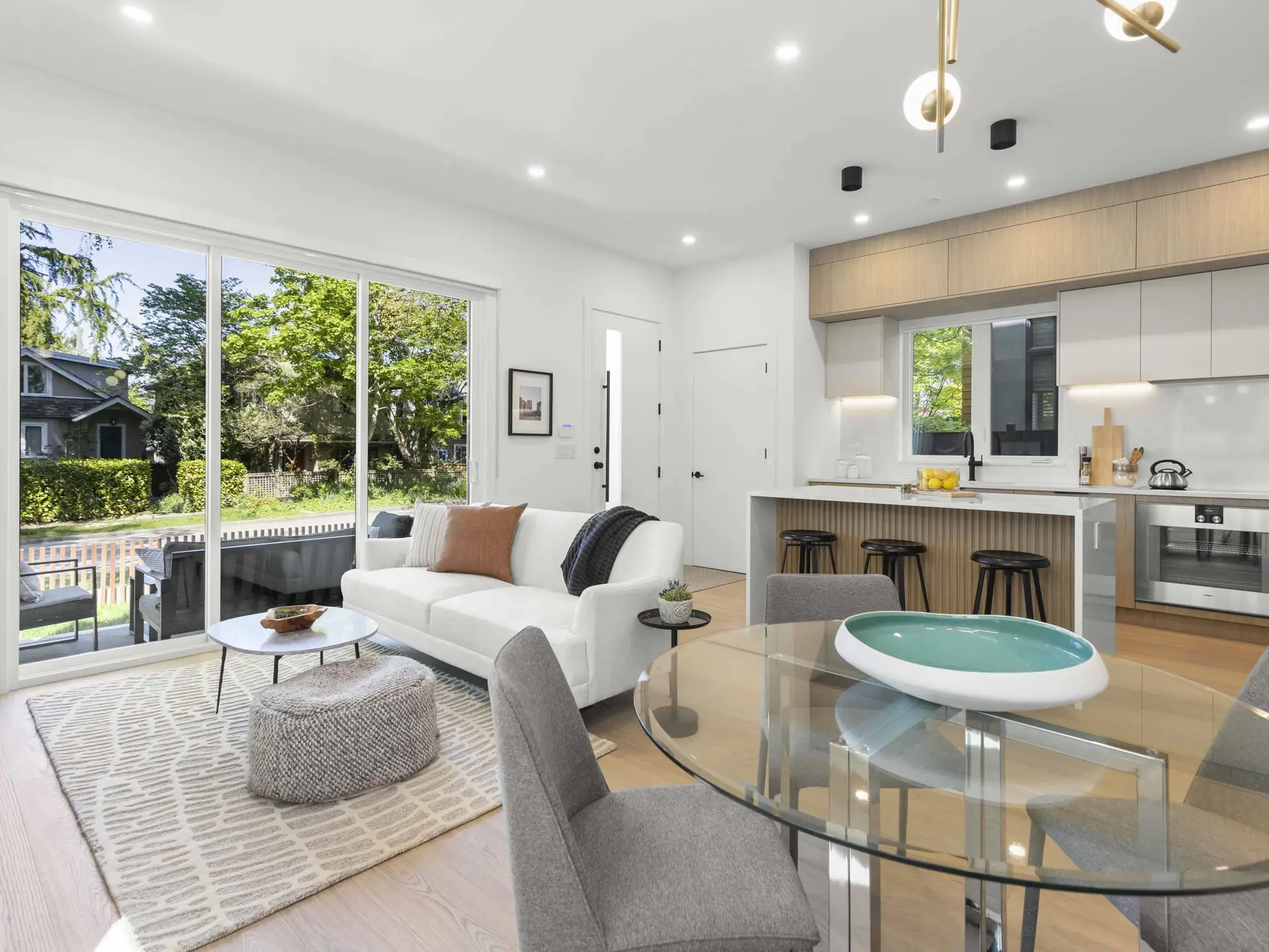 #1 4422 W 6th Avenue - Image 1