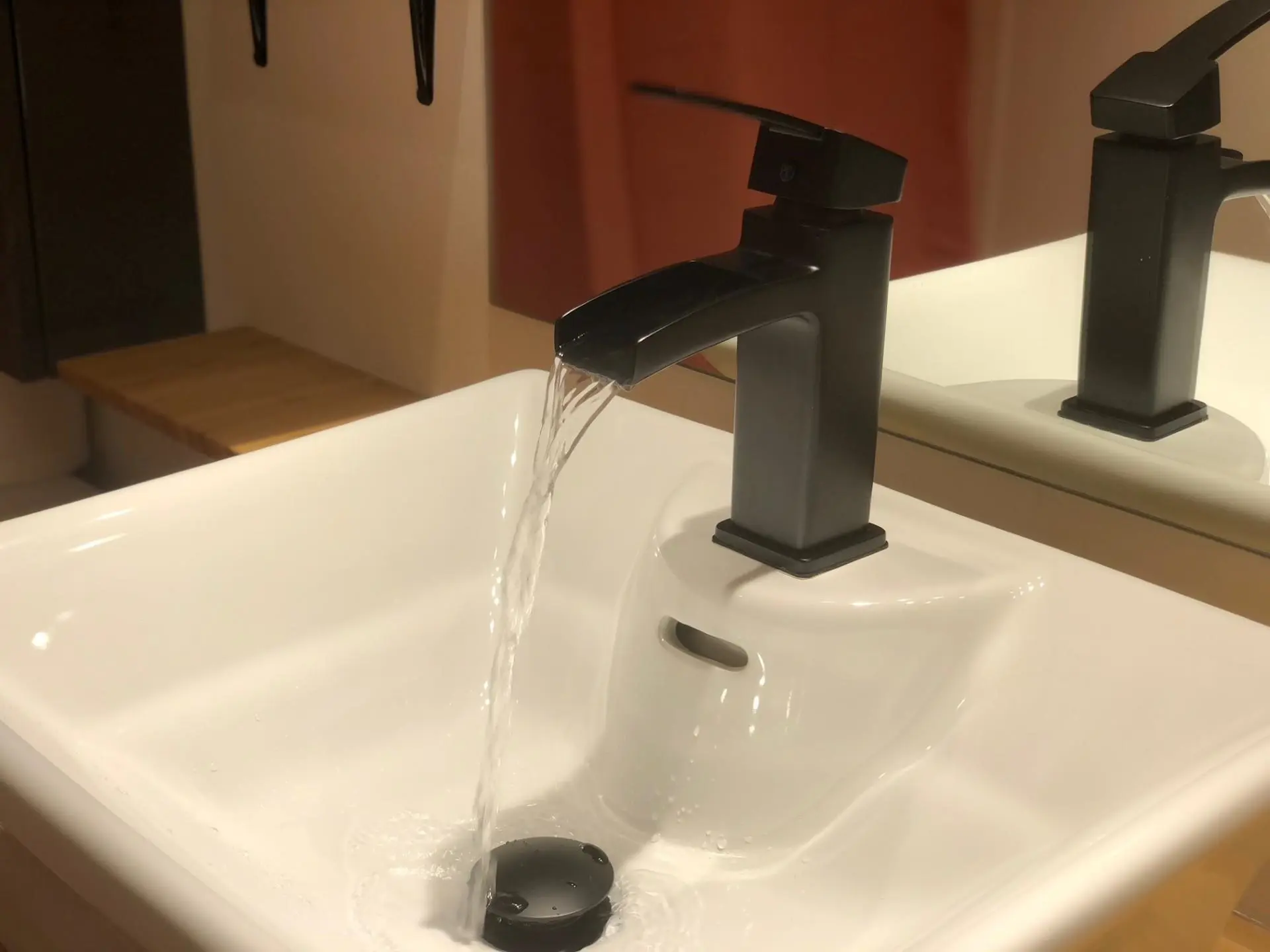 Property at #304 2008 FULLERTON AVENUE, North Vancouver, BC