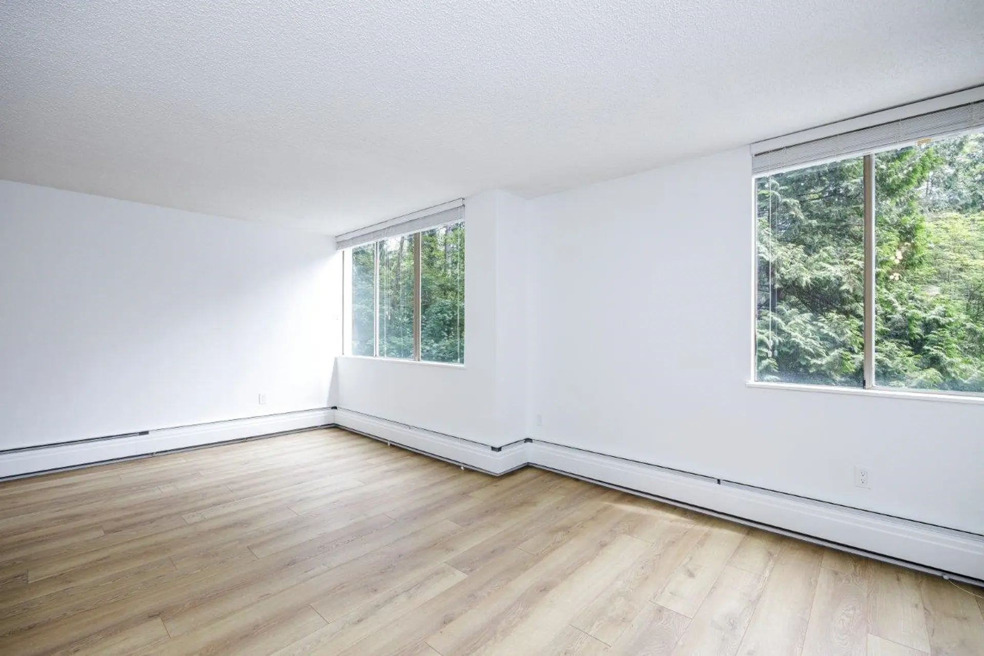 Property at #304 2008 FULLERTON AVENUE, North Vancouver, BC