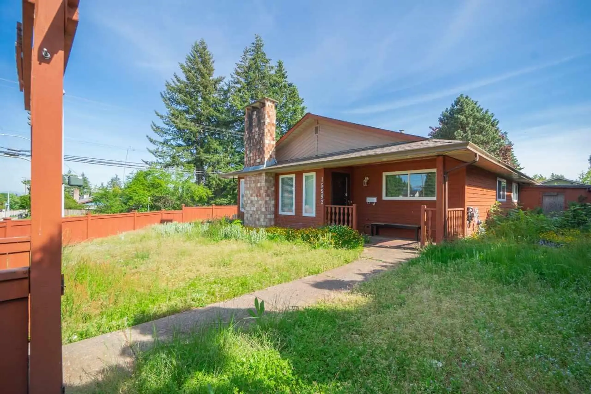 15592 100 Avenue - Image 2