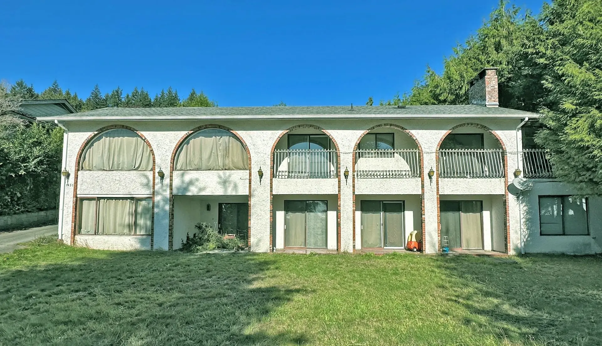 1451 Chartwell Drive - Image 2