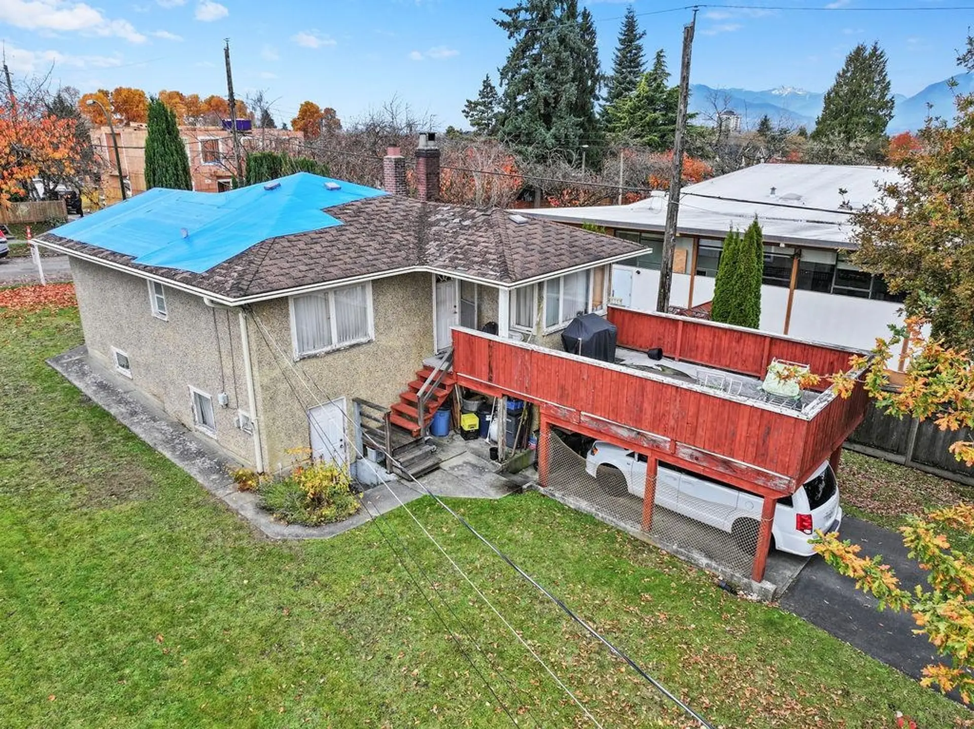4868 Commercial Street - Image 11