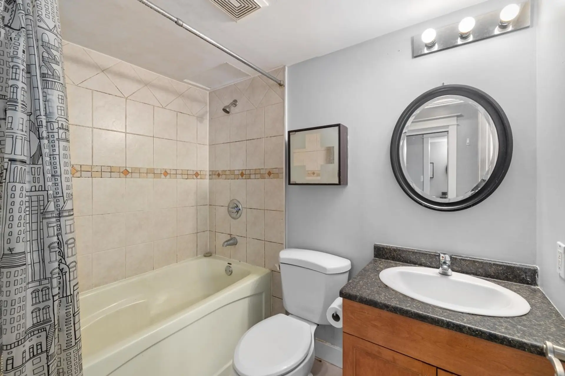 #110 1948 Coquitlam Avenue - Image 13