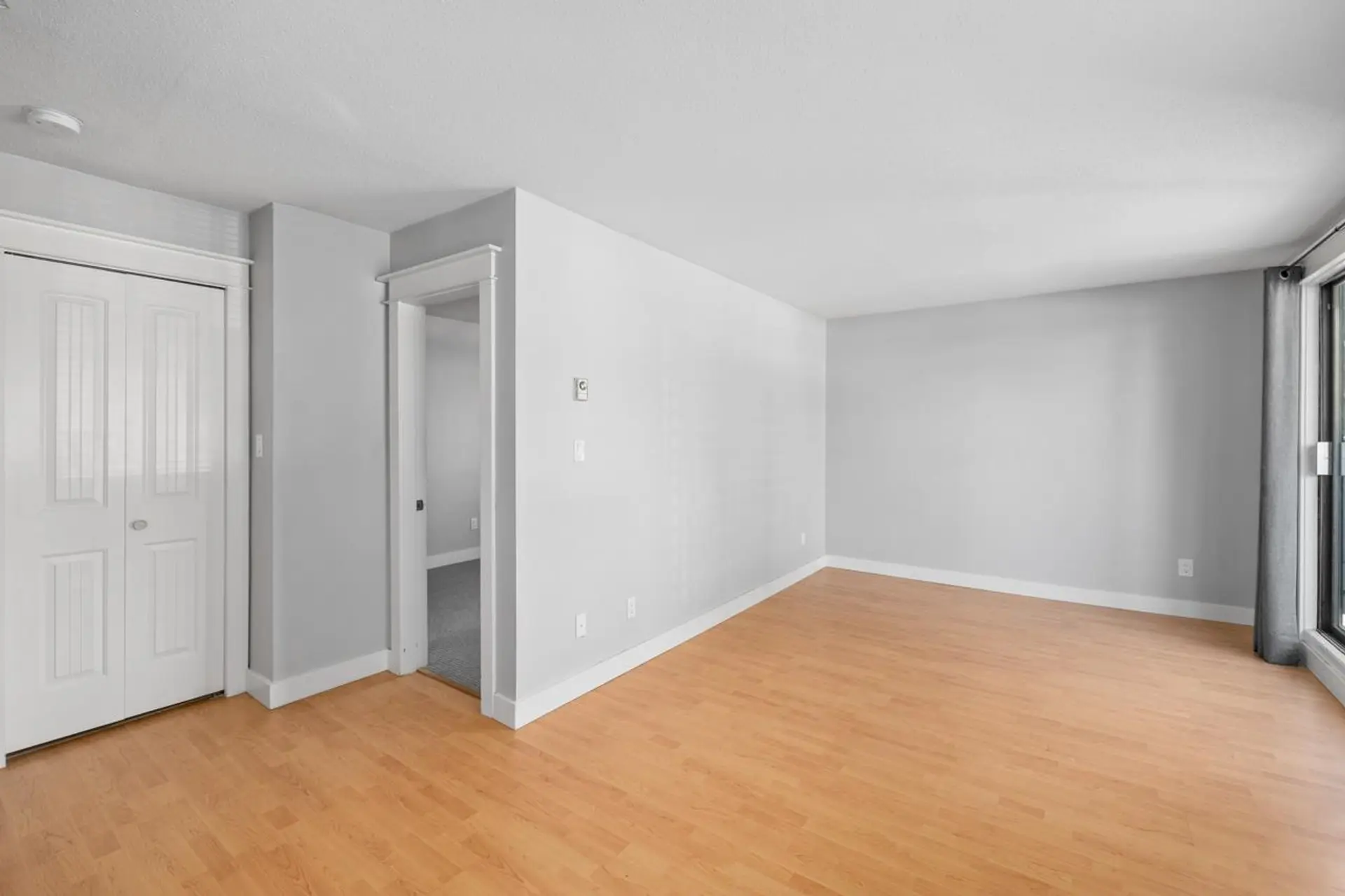 #110 1948 Coquitlam Avenue - Image 7