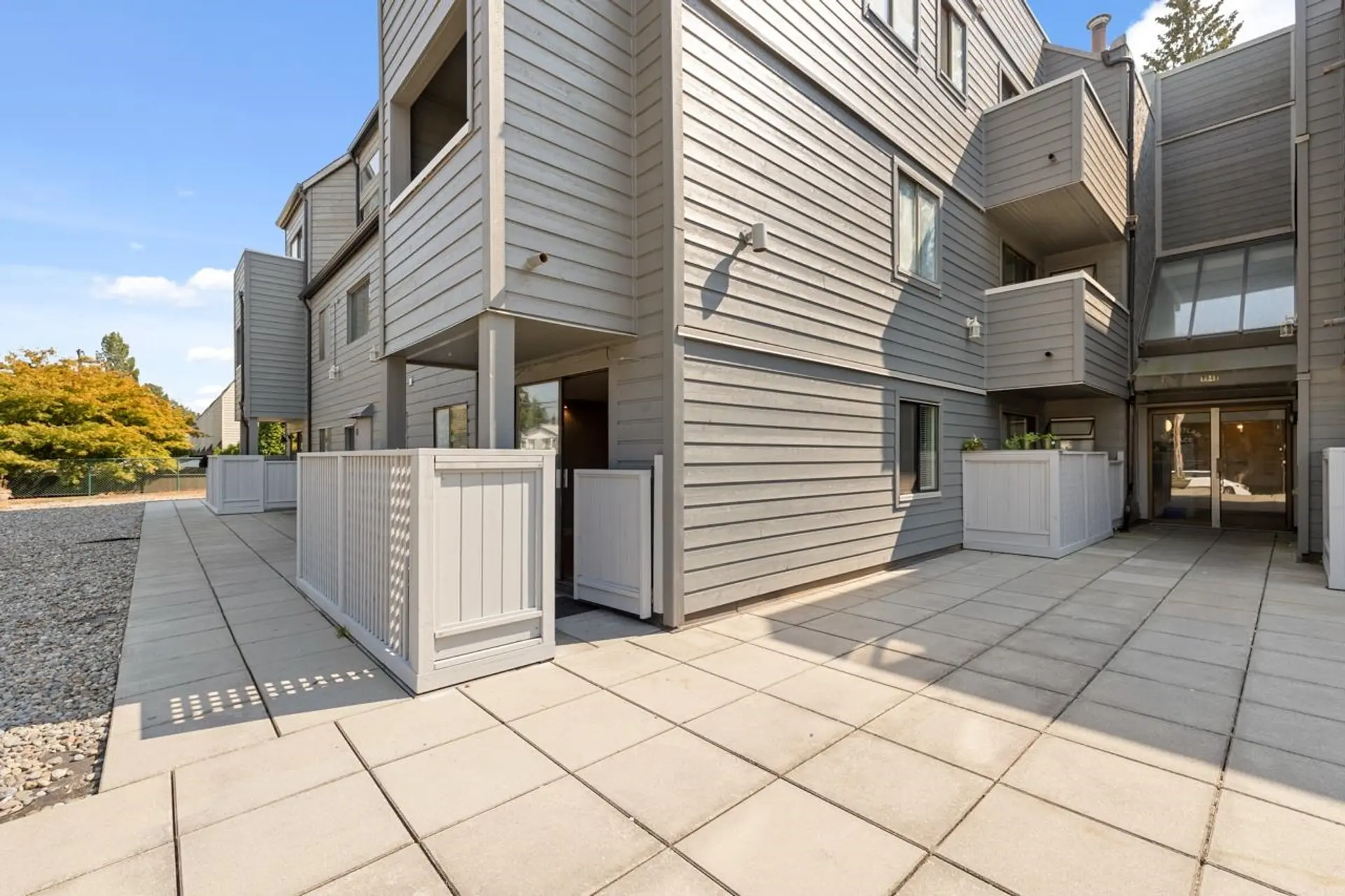 #110 1948 Coquitlam Avenue - Image 5