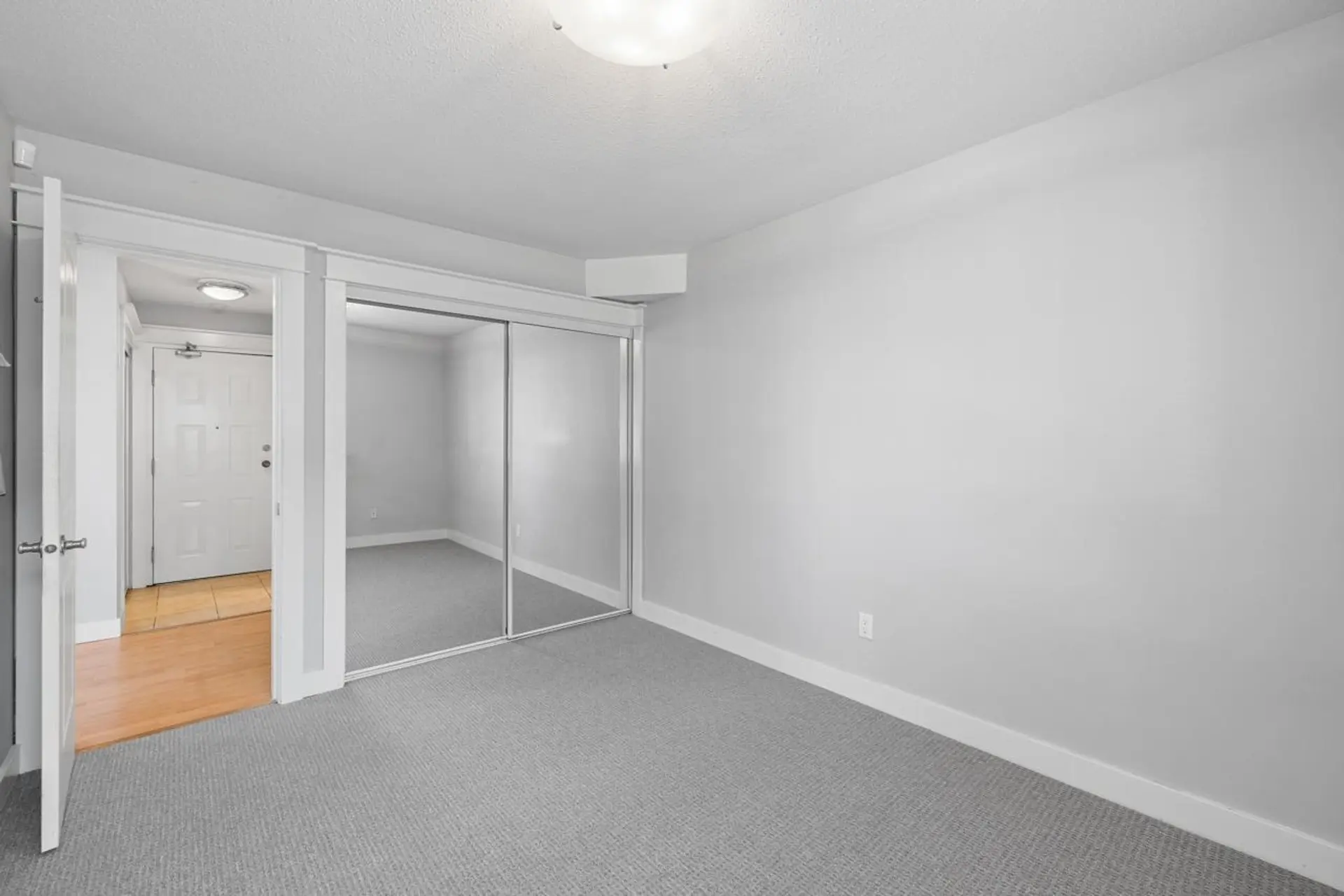 #110 1948 Coquitlam Avenue - Image 10