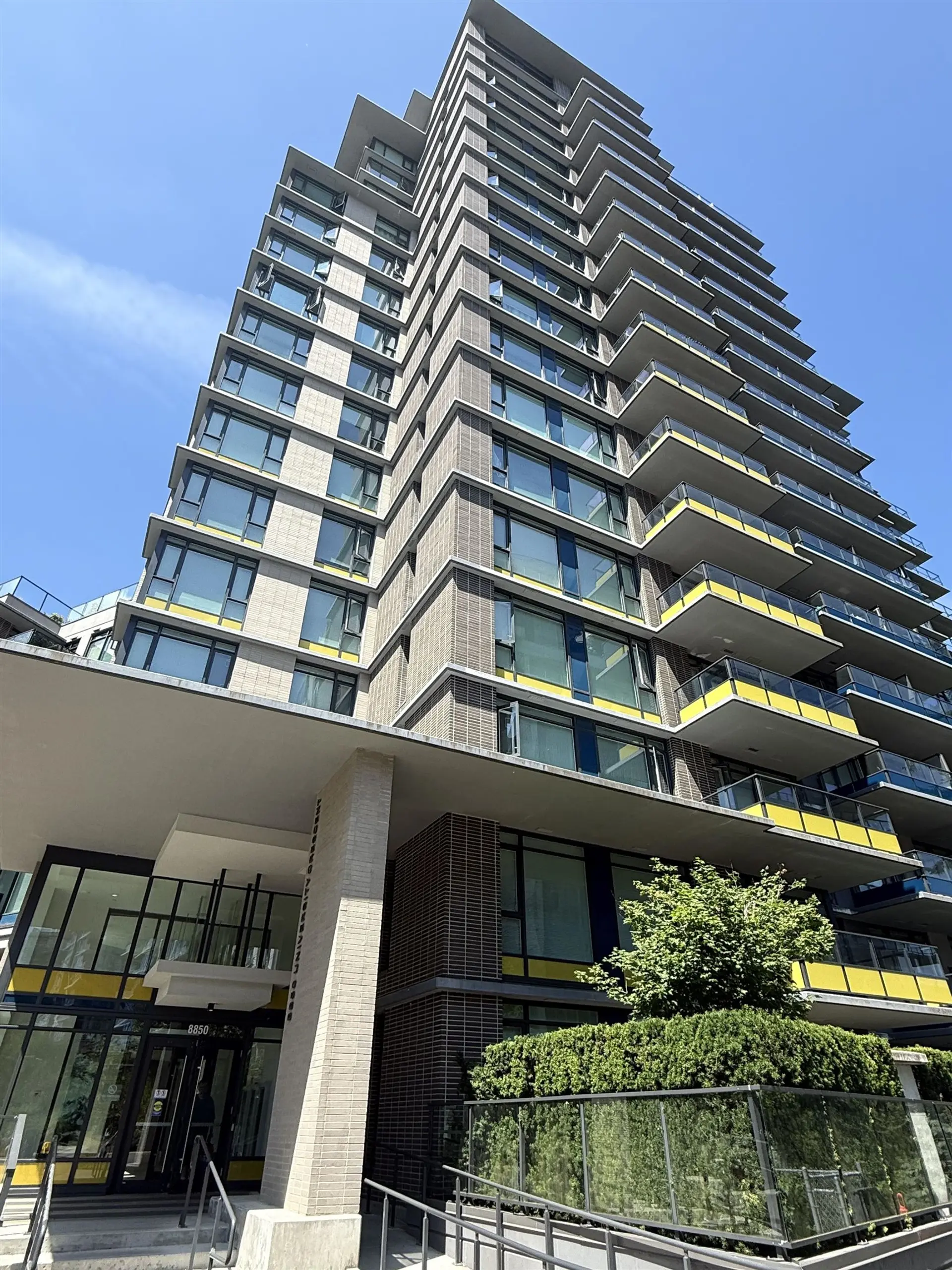 #609 8850 University Crescent - Image 2