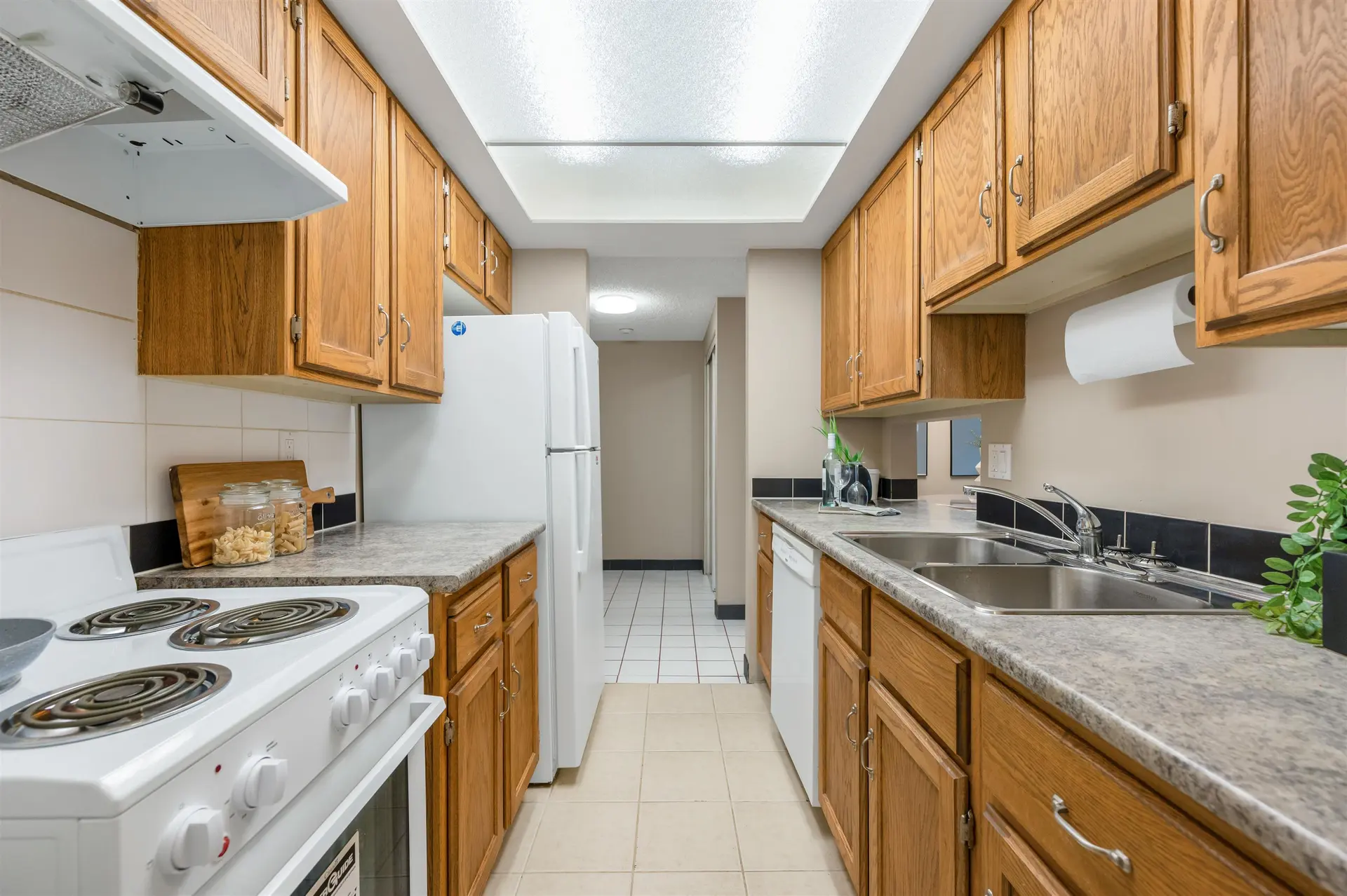 #608 6595 Willingdon Avenue - Image 11