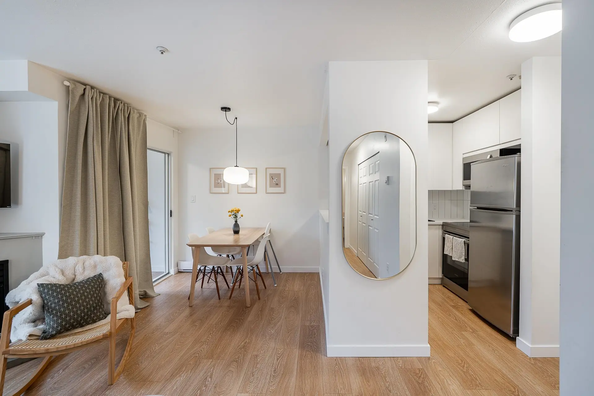 #407 3 N Garden Drive - Image 9