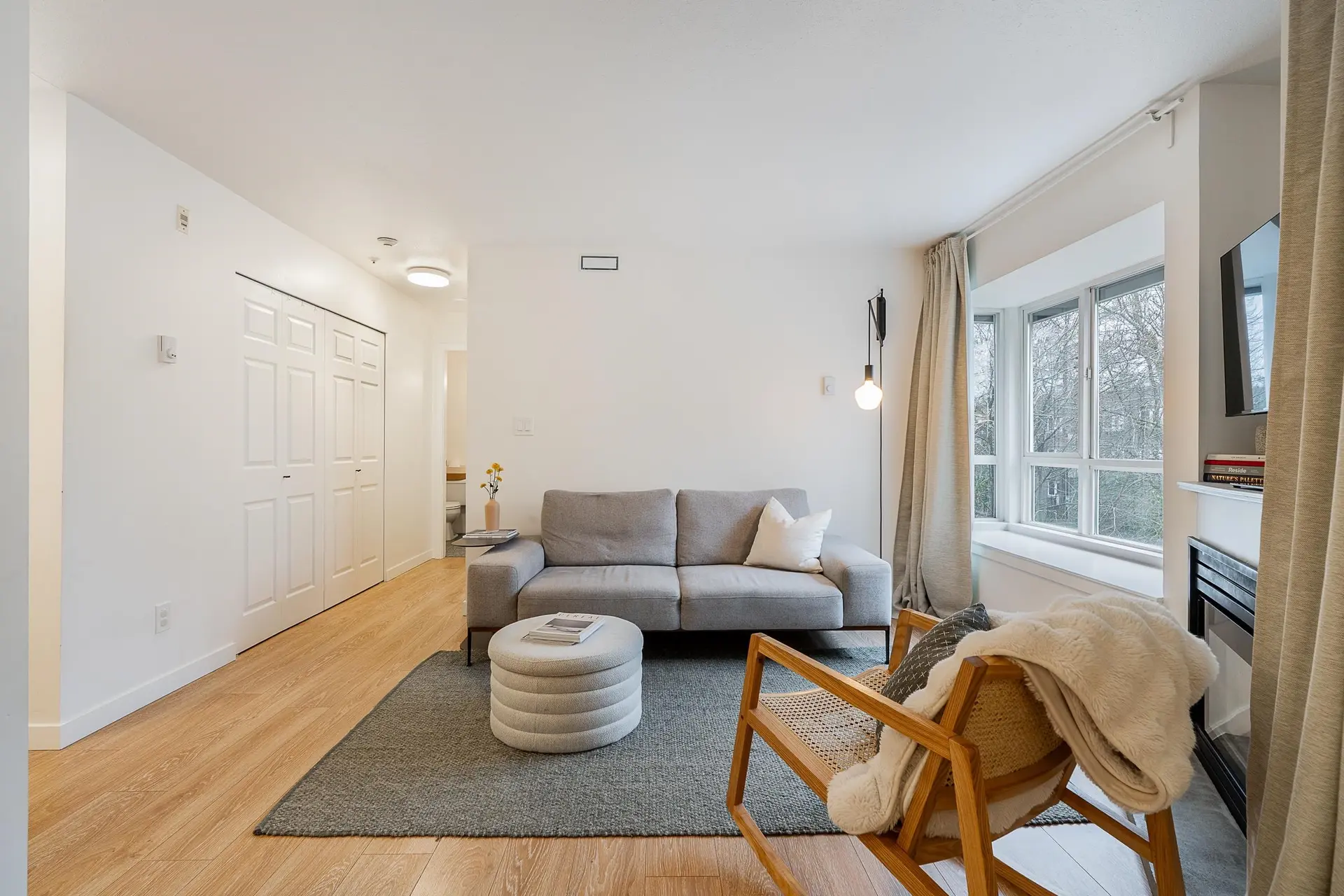 #407 3 N Garden Drive - Image 4