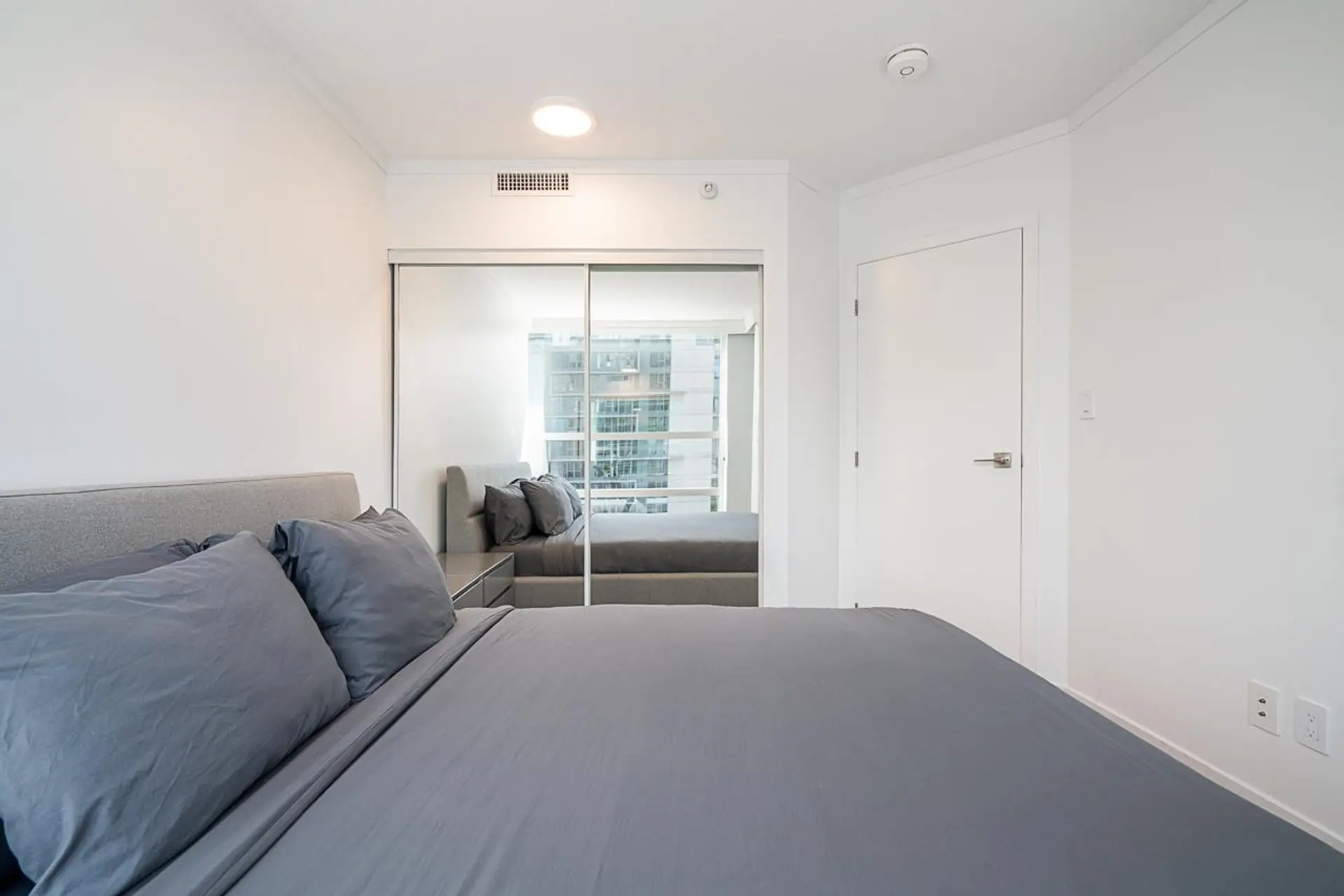 Property at #1201 1050 BURRARD STREET, Vancouver, BC