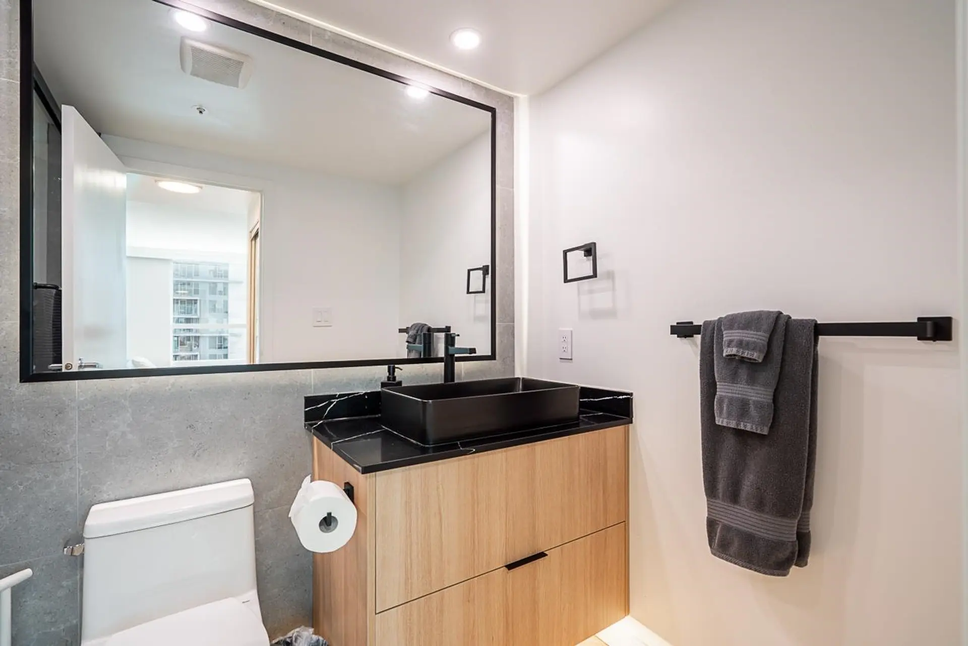 Property at #1201 1050 BURRARD STREET, Vancouver, BC