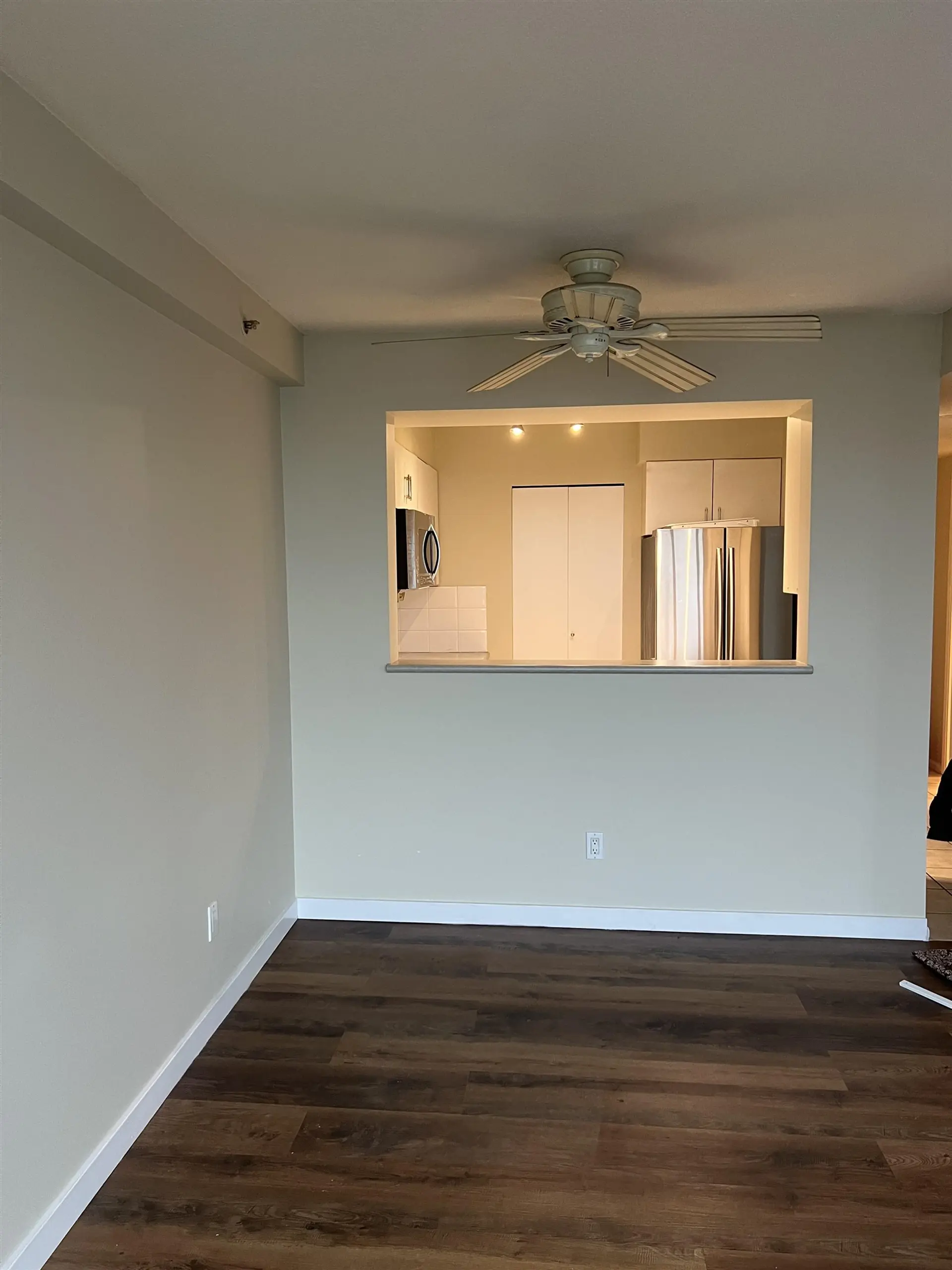 #412 288 E 8th Avenue - Image 5